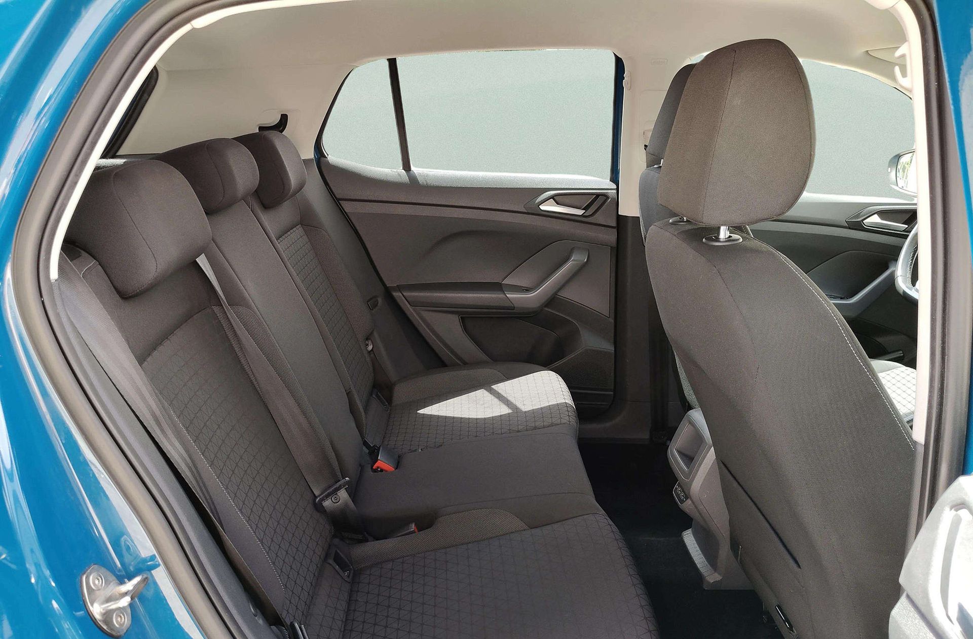 Volkswagen T-Cross Advance 1.0 TSI DSG - foto 15