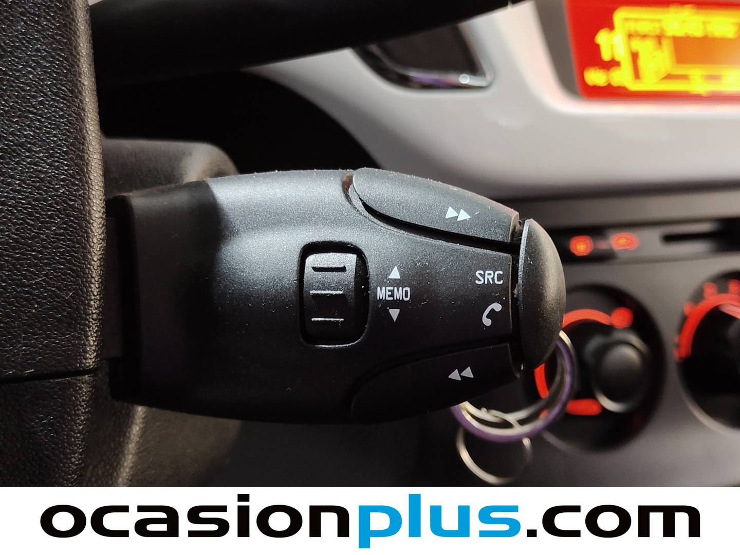 Extras y acabados del Citroën C3 Citroën C3 1.2 PureTech LIVE (68 CV)