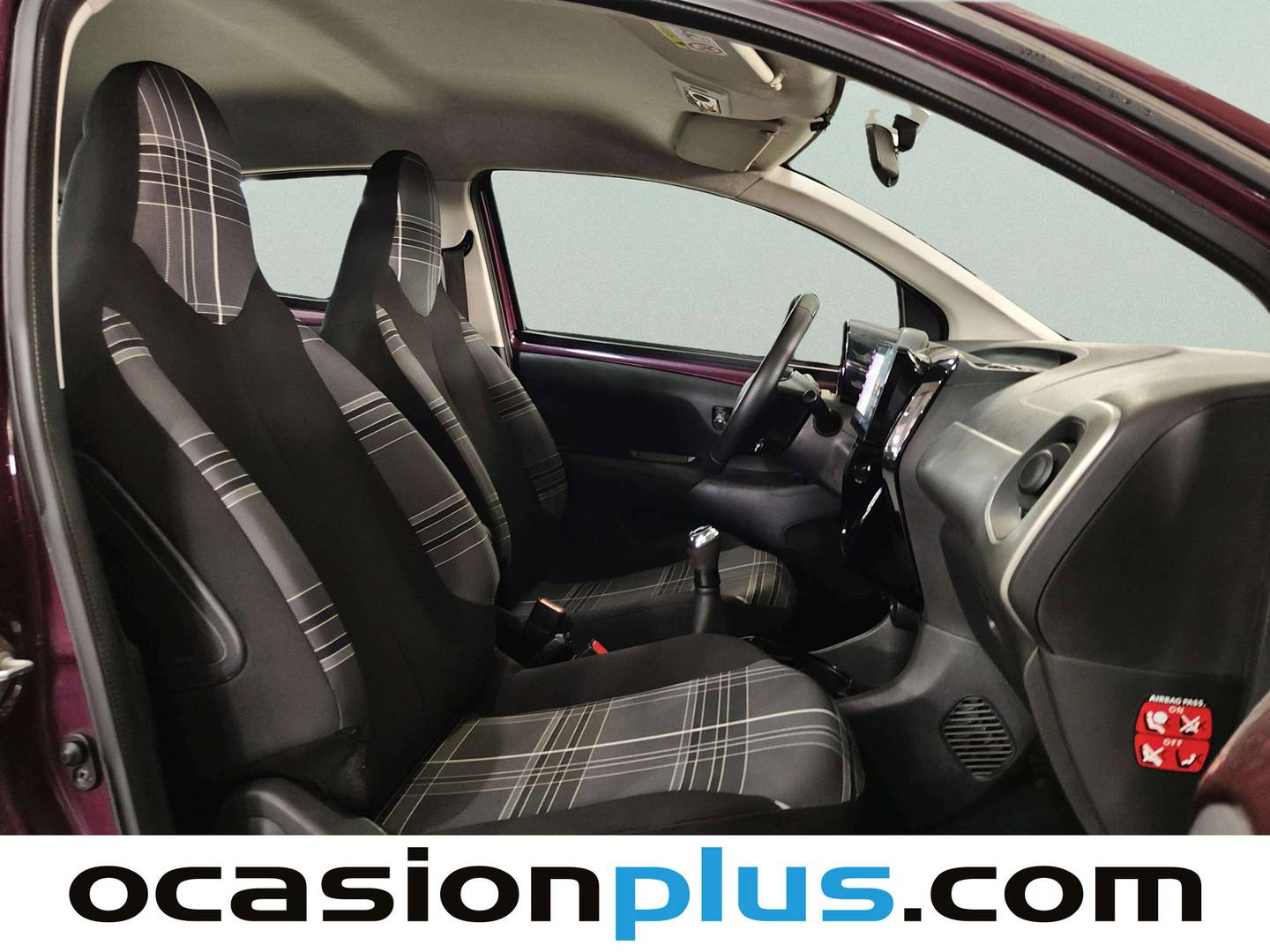 Peugeot 108 Peugeot 108 1.2 PureTech Allure (82 CV) km 0