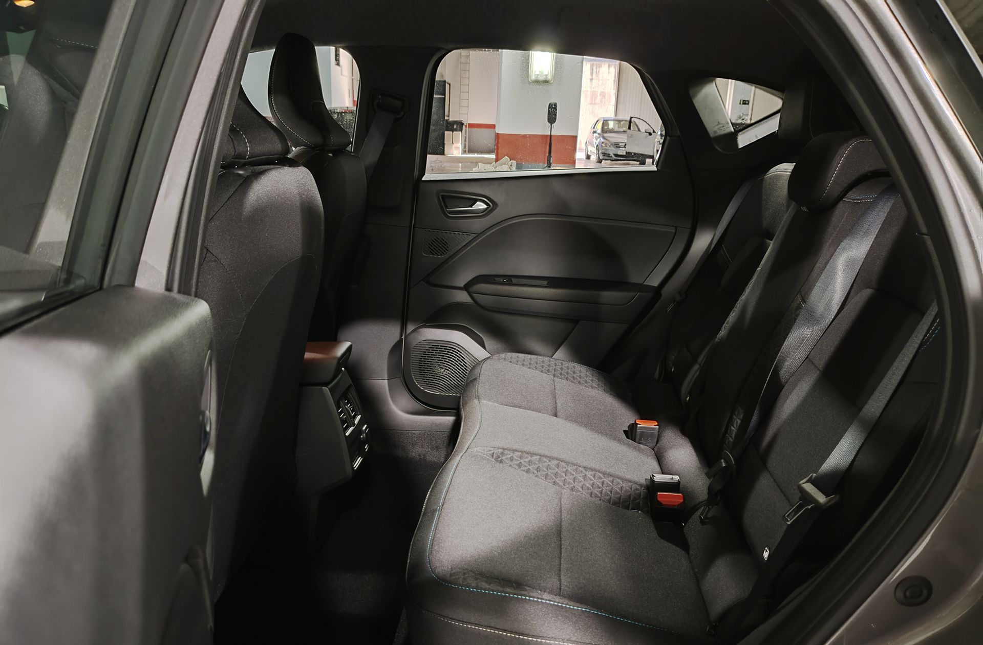 Renault Captur Evolution E-Tech full hybrid - foto 10