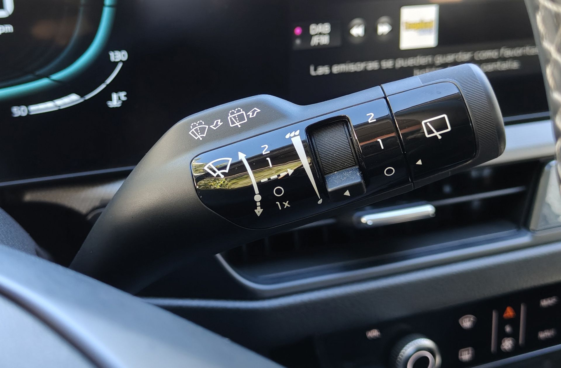 Kia Stonic 1.0 T-GDi MHEV Concept - foto 26