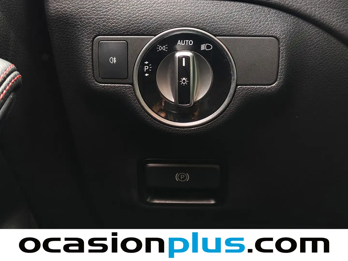 Foto Mercedes CLA Mercedes-Benz CLA Shooting Brake CLA Shooting Brake CLA 200 d (136 CV) Pack AMG