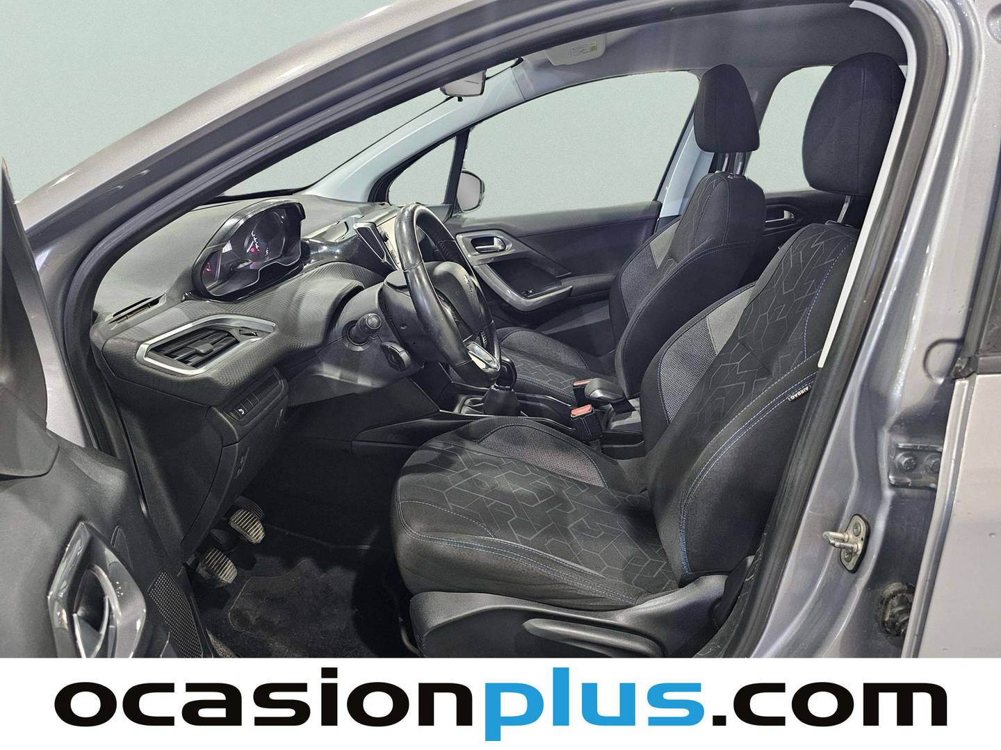 Foto asientos delanteros Peugeot 2008 Peugeot 2008 PureTech 82 S&S Style (82 CV)