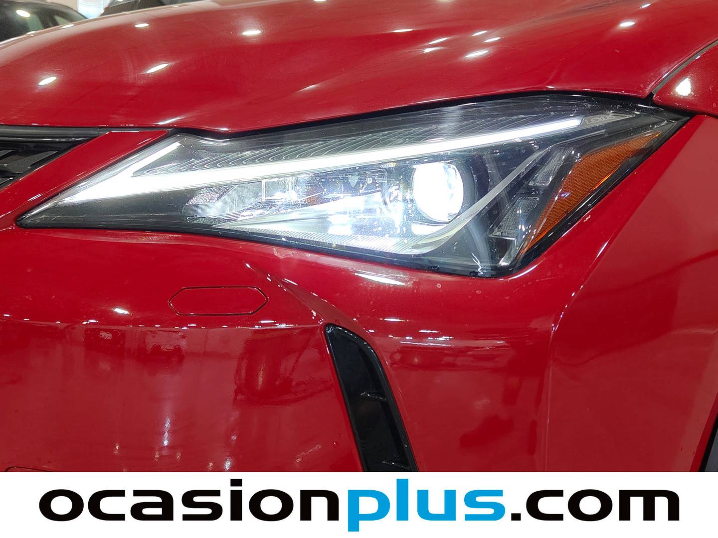 Extras del Lexus UX Lexus UX 250h Business 2WD (184 CV)