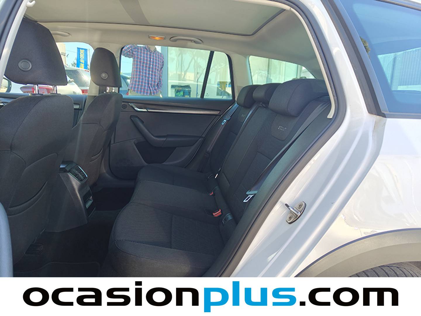 Foto Skoda Scout Skoda Scout 2.0 TDI CR DSG 4x4 (184 CV)