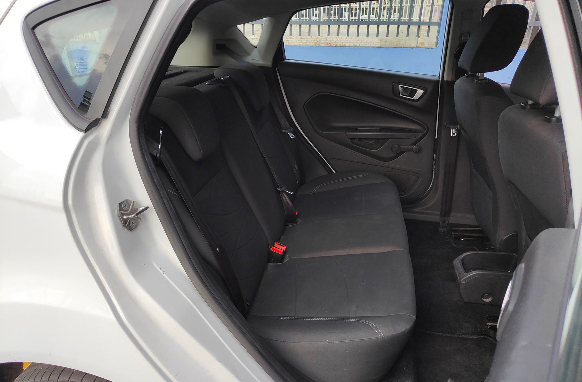 Ford Fiesta 1.5 TDCi Trend - foto 13