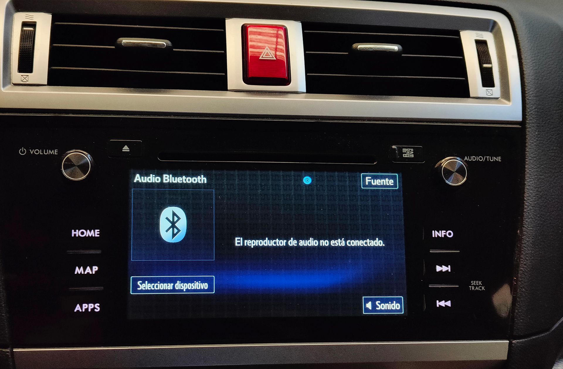 Subaru Outback 2.0 TD Executive Plus CVT Lineartron AWD - foto 33