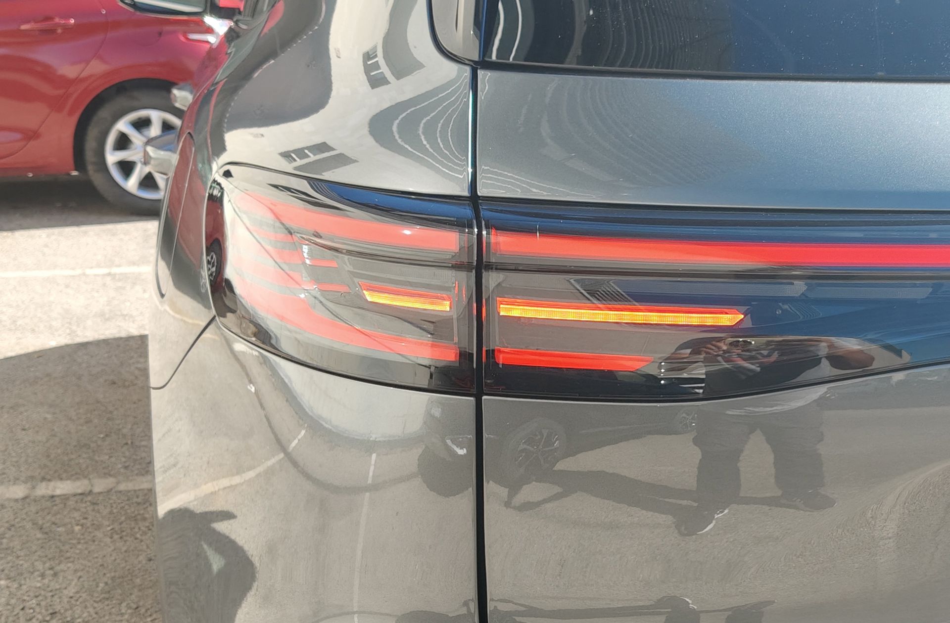 Geely Starray EM-i 1.5 PHEV Pro - foto 16