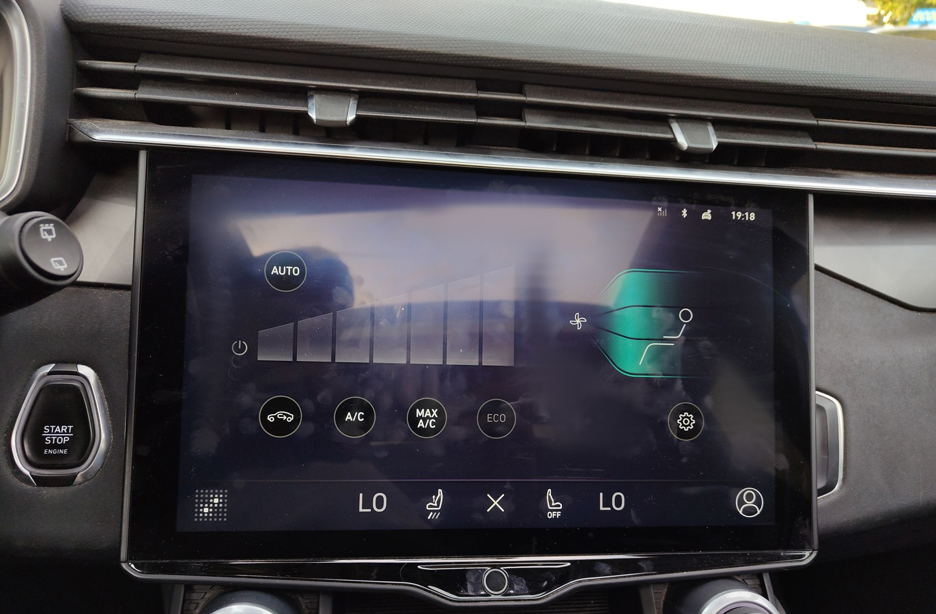 Lynk & Co 01 1.5 PHEV - foto 37
