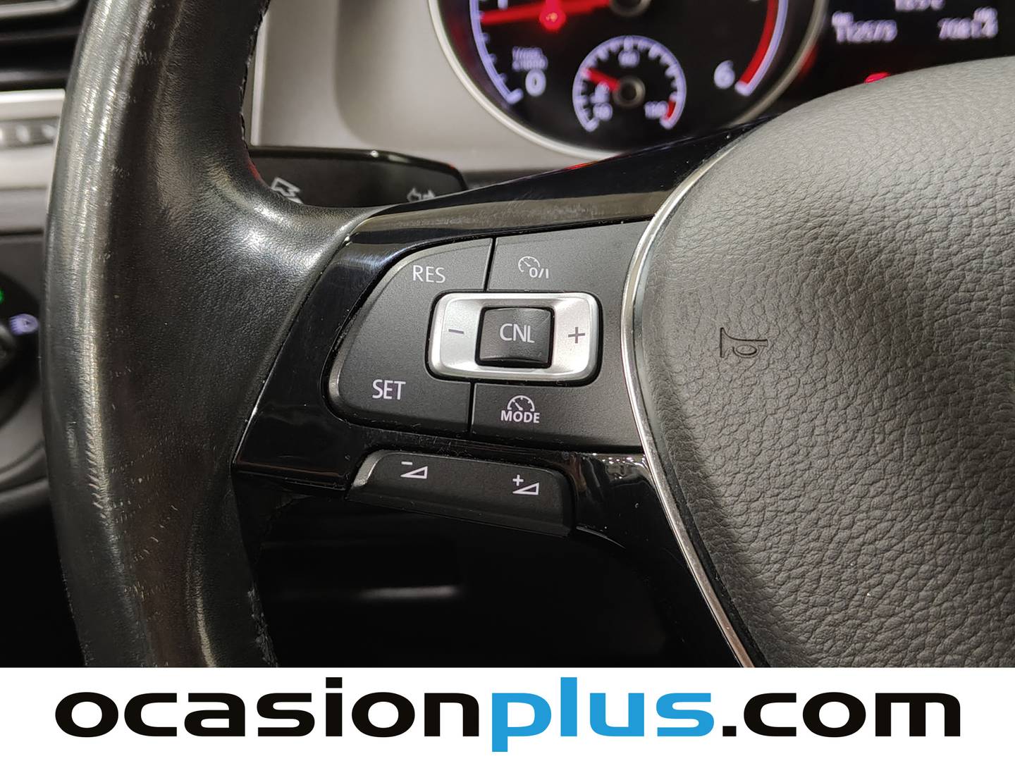 Foto Volkswagen Golf Volkswagen Golf Business 1.6 TDI BMT (110 CV) DSG