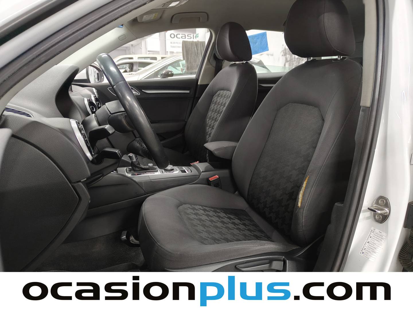 Foto asientos delanteros Audi A3 Audi A3 Sportback Attraction 1.6 TDI clean diesel (110 CV) S tronic