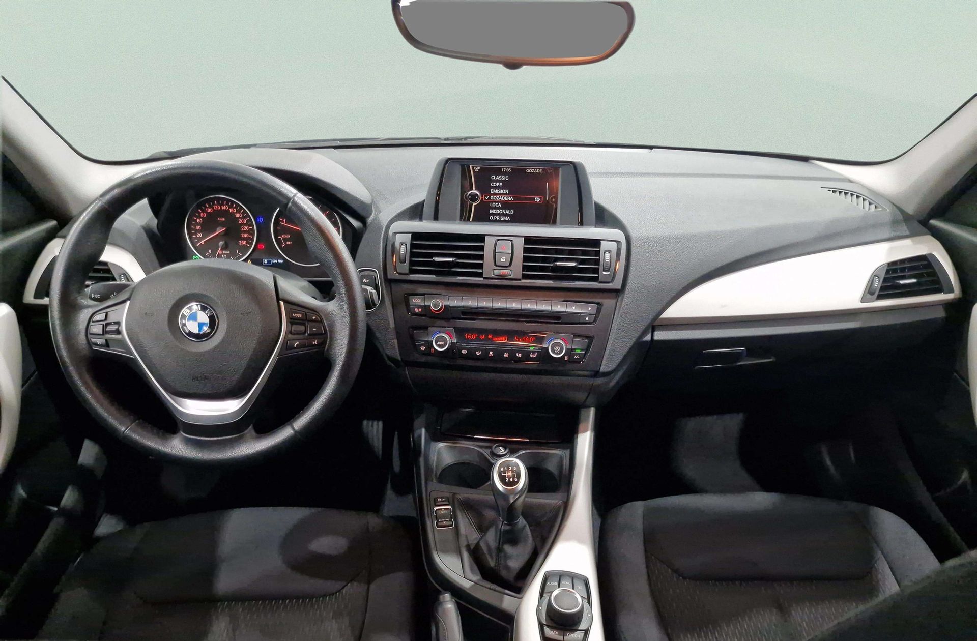 BMW Serie 1 116d Efficient Dynamics - foto 6