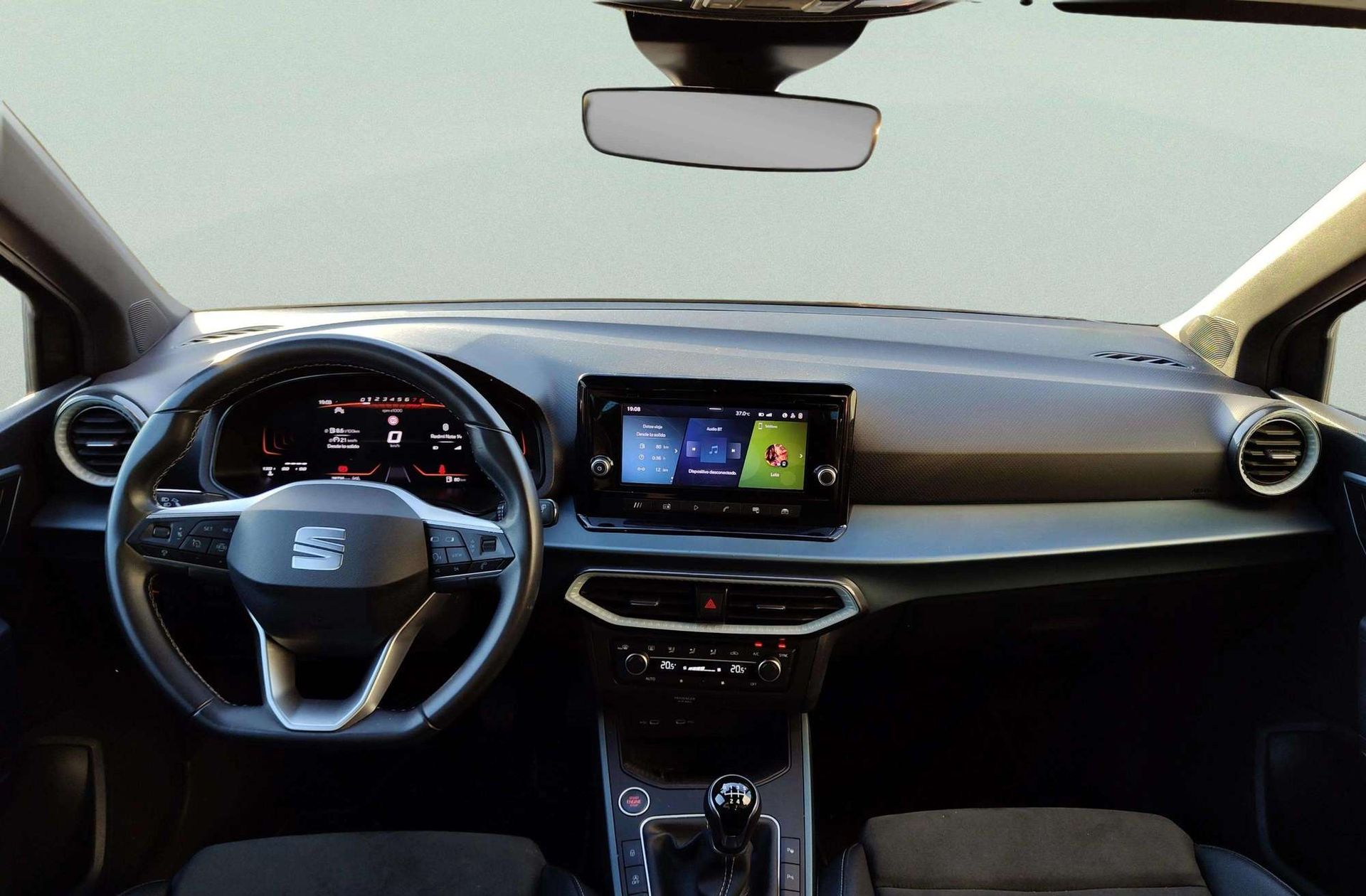 SEAT Arona 1.0 TSI Xperience - foto 6