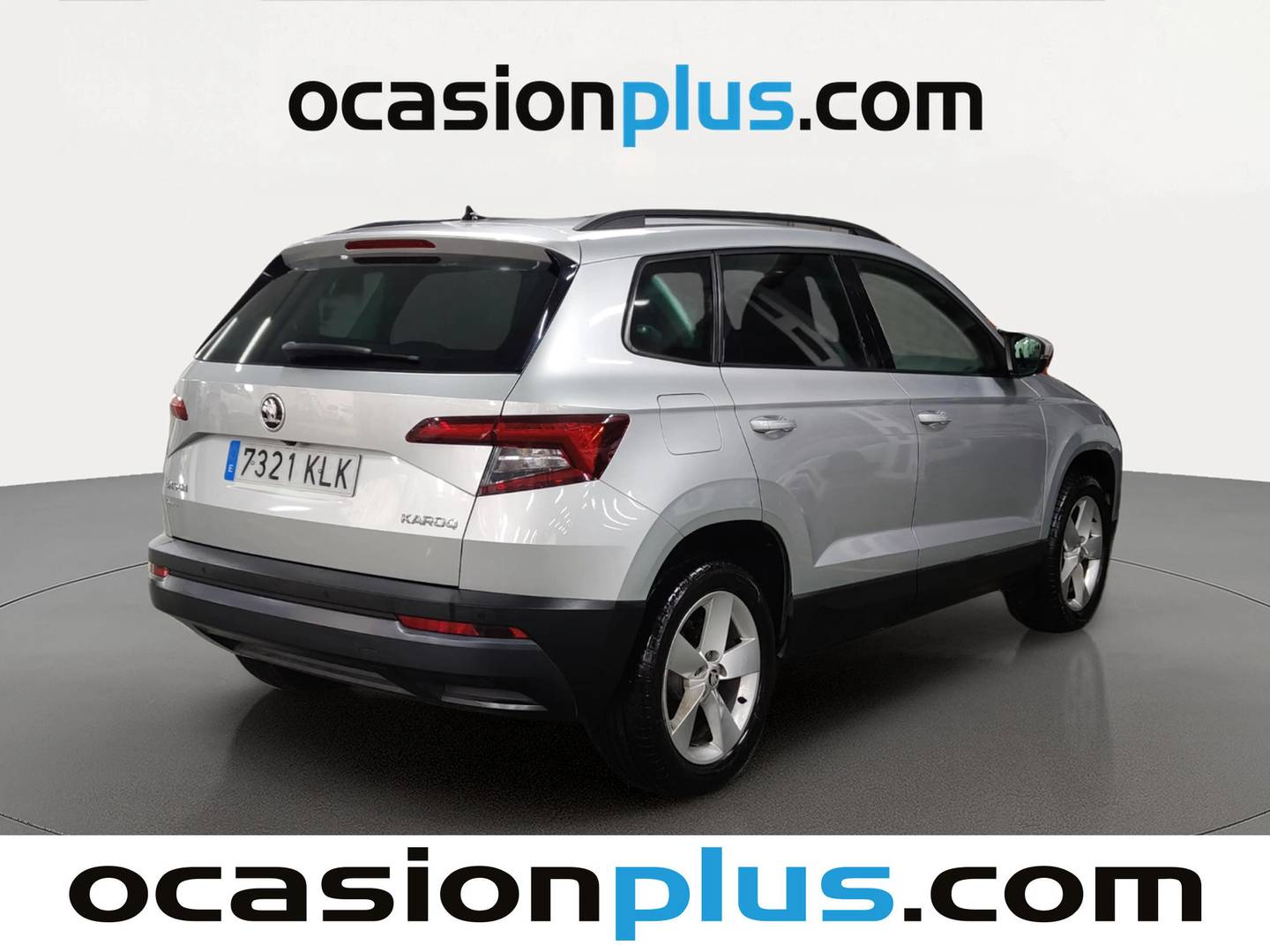 Foto trasera Skoda Karoq Skoda Karoq 1.5 TSI ACT Ambition (150 CV) derecha