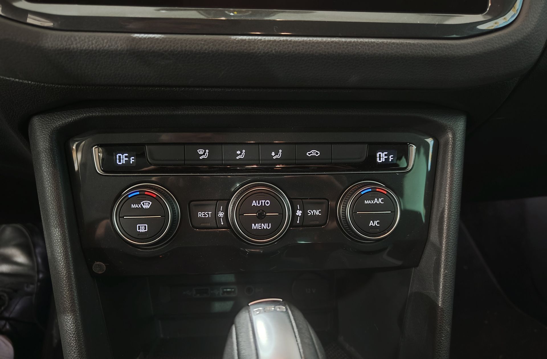 Volkswagen Tiguan Advance 1.5 TSI DSG - foto 30