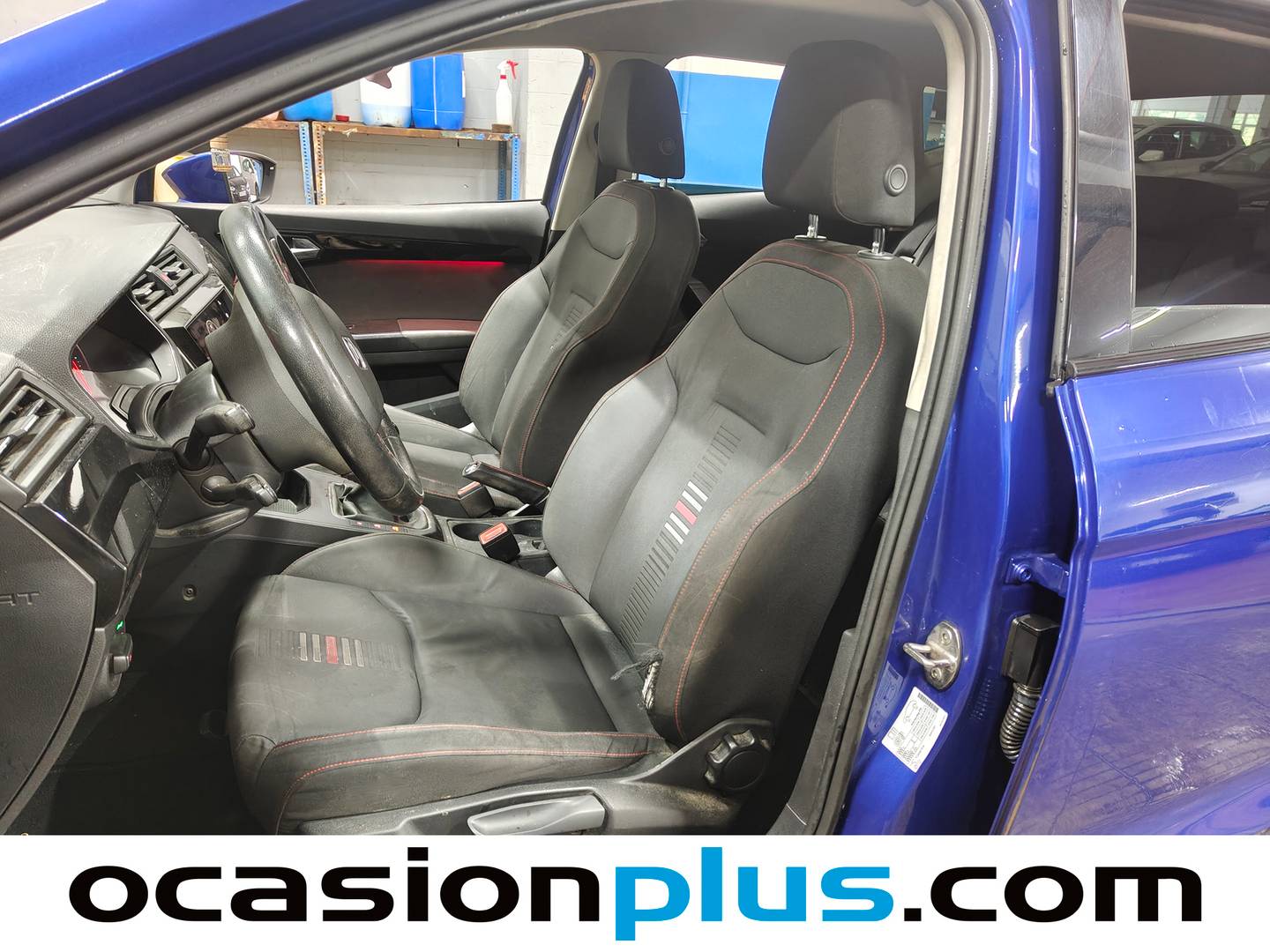 Foto asientos delanteros Seat Ibiza Seat Ibiza 1.0 EcoTSI S&S FR (115 CV)