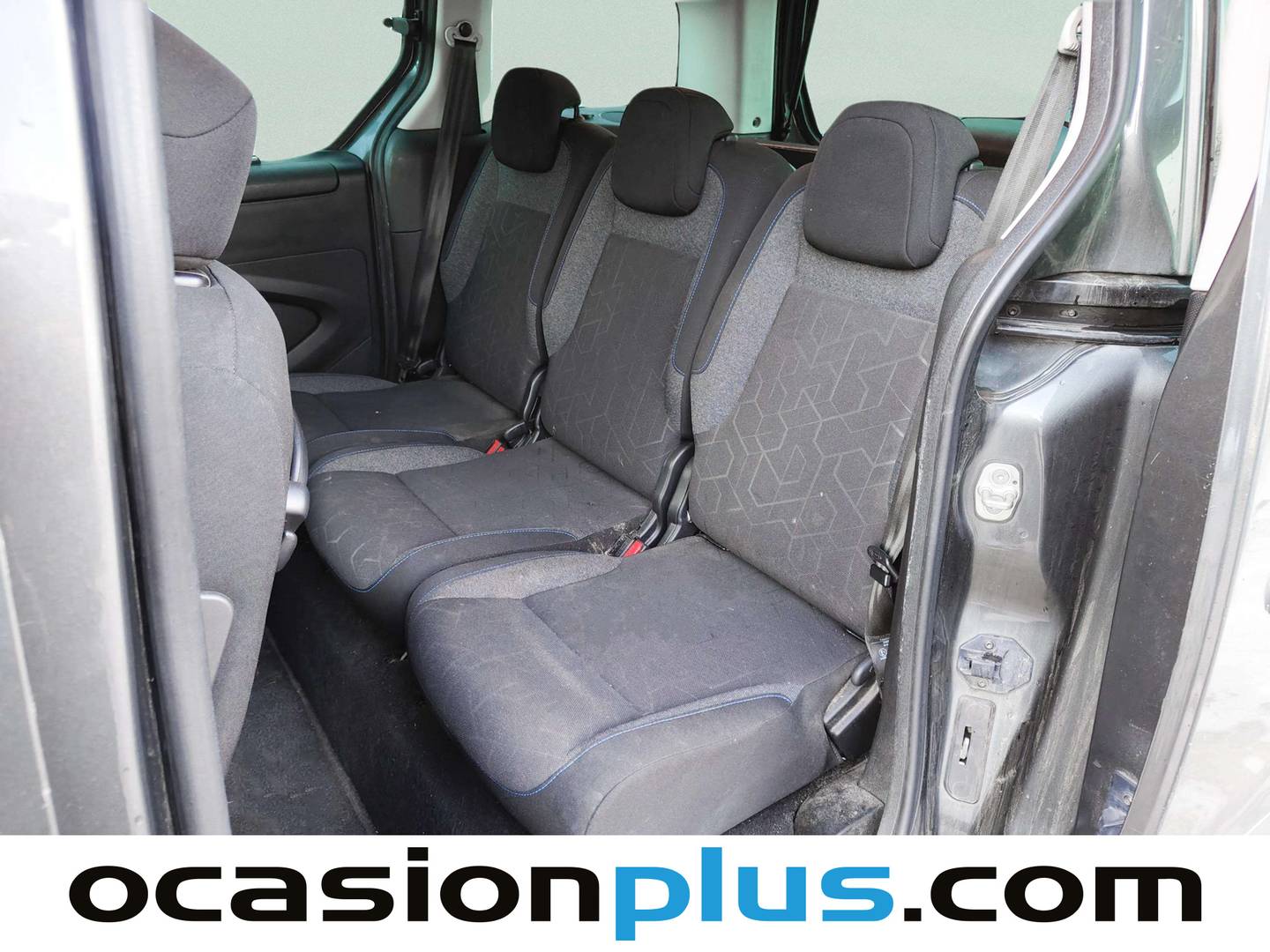 Foto Peugeot Partner Peugeot Partner Tepee Tepee Combi BlueHDI 100 Style (100 CV)