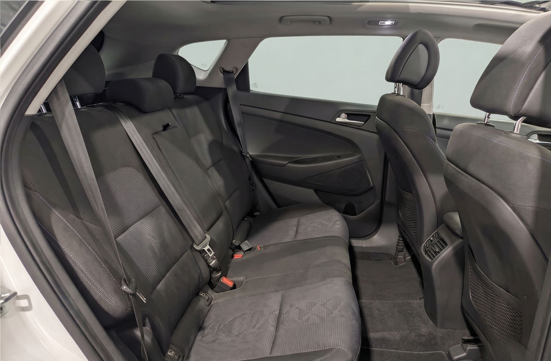 Hyundai Tucson 1.7 CRDi BD 25 Aniversario Sky 4x2 - foto 19