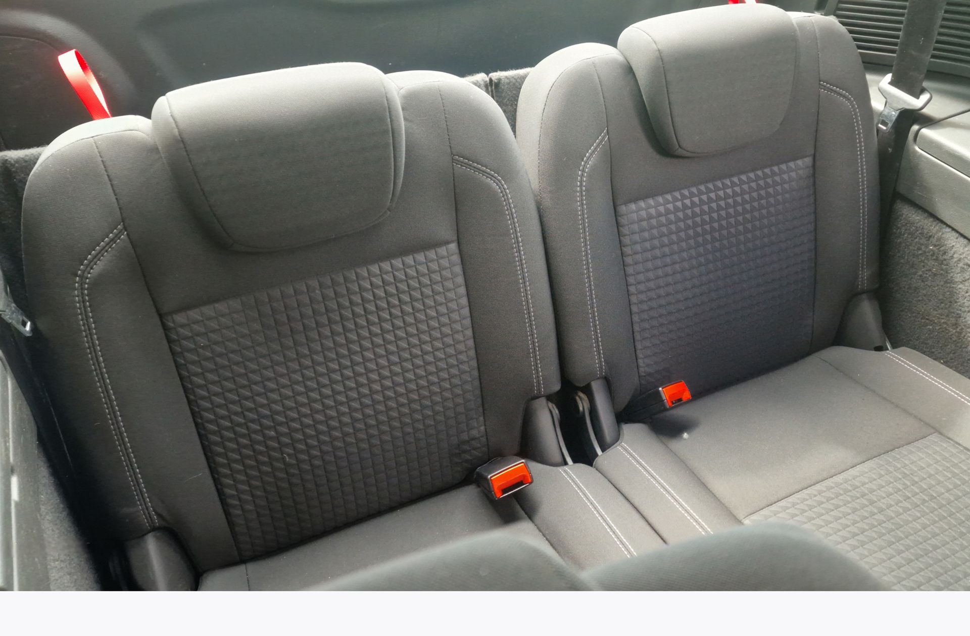 Ford Grand C-Max 1.0 EcoBoost Trend+ 7 plazas - foto 6