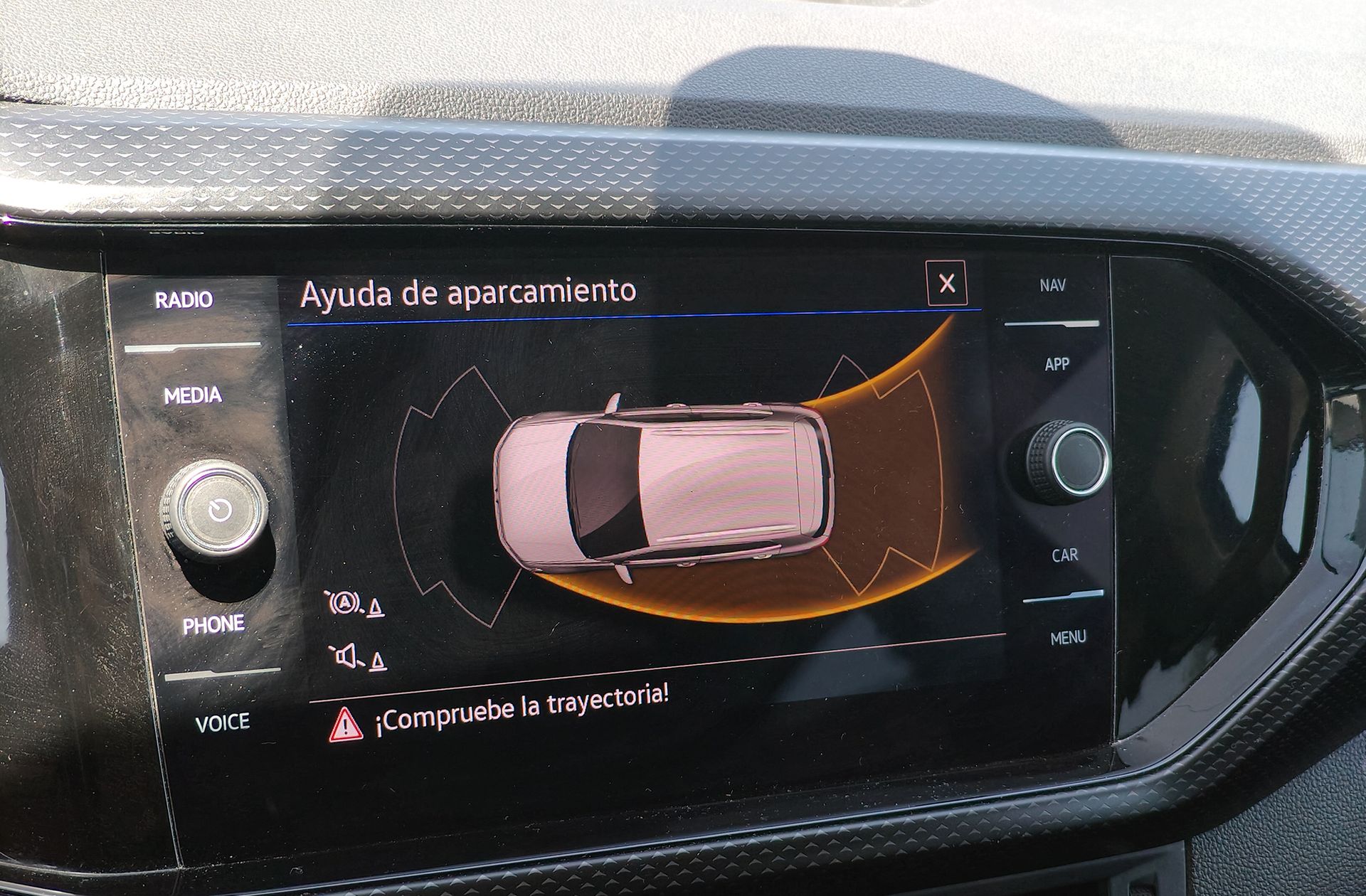 Volkswagen T-Cross Advance 1.0 TSI DSG - foto 8