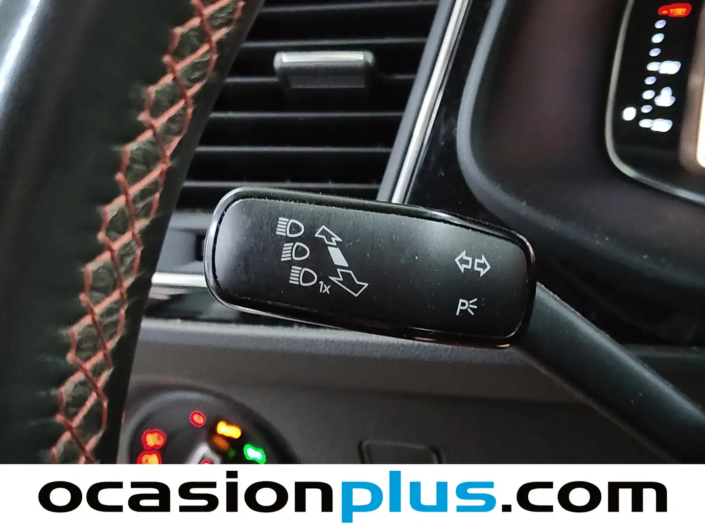 Foto Seat León SEAT León ST ST 2.0 TDI S&S FR DSG (150 CV)