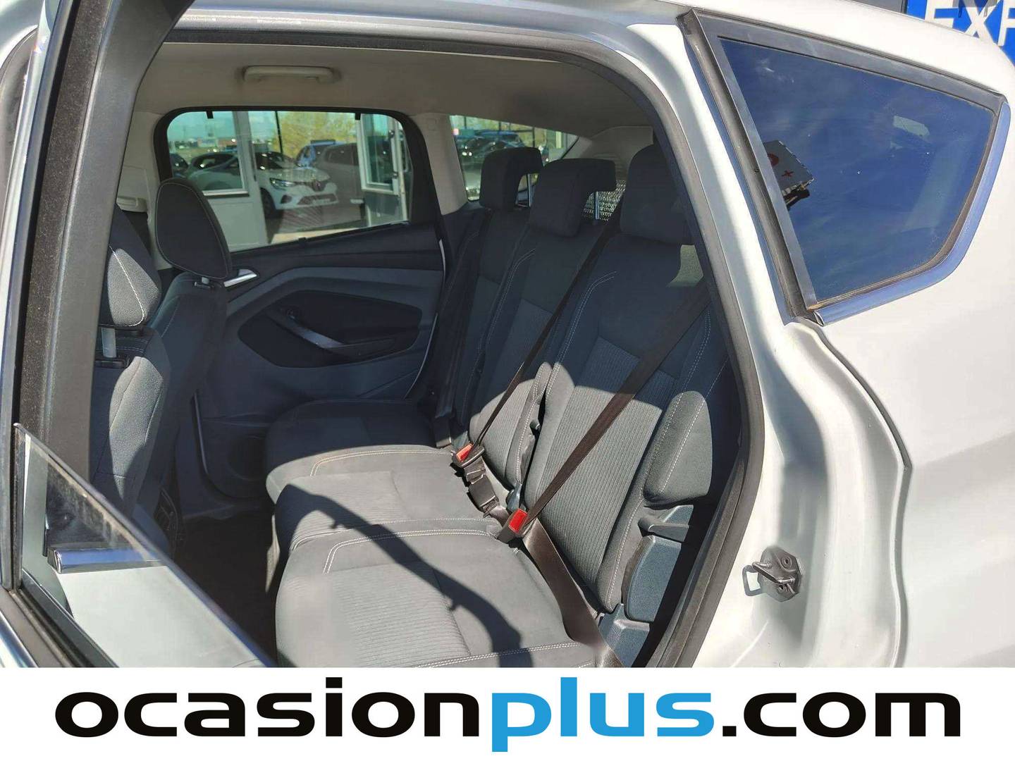 Foto asientos traseros Ford C-Max Ford C-Max 2.0 TDCI Titanium Powershift (140 CV)