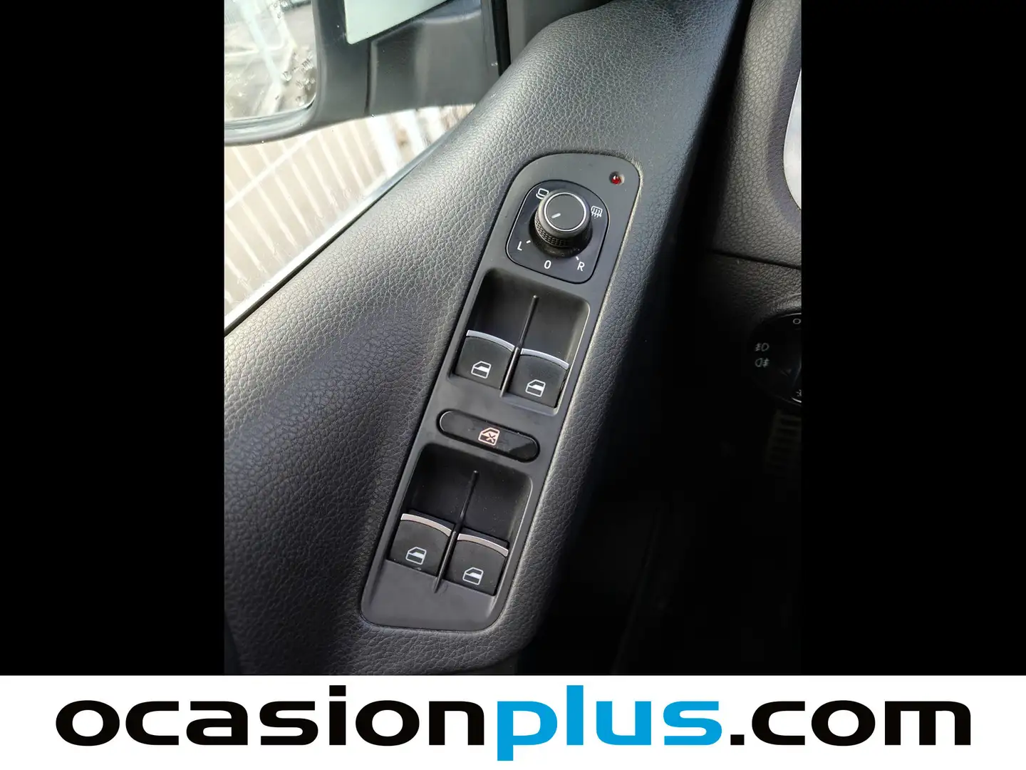 Foto Volkswagen Tiguan Volkswagen Tiguan R-Line 2.0 TDI BMT 4x2 (150 CV)