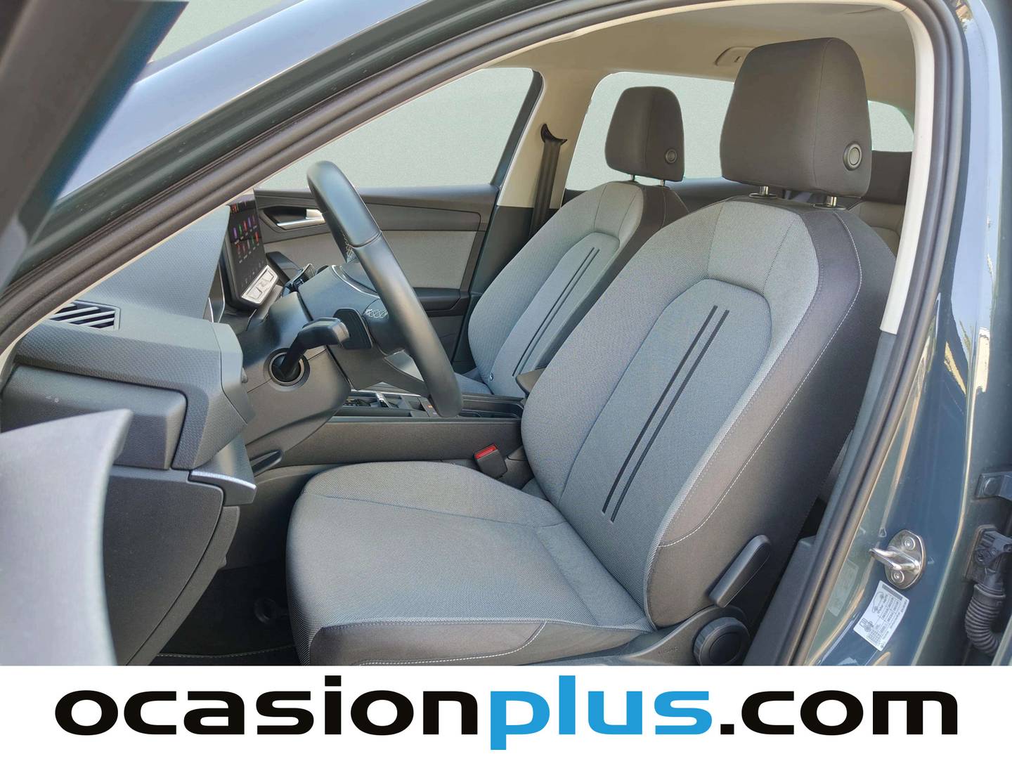 Foto asientos delanteros Seat León Seat León ST 1.5 eTSI Style 25 Aniversario DSG (116 CV)