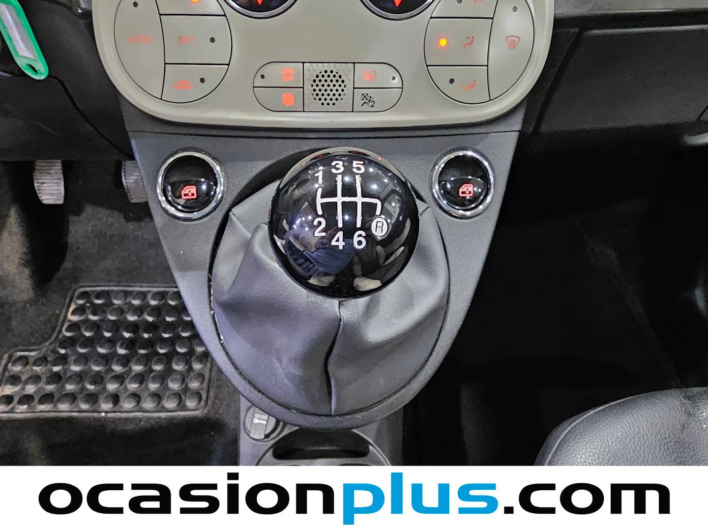 Fiat 500 Fiat 500 1.0 Hybrid Dolcevita (70 CV) de segunda mano
