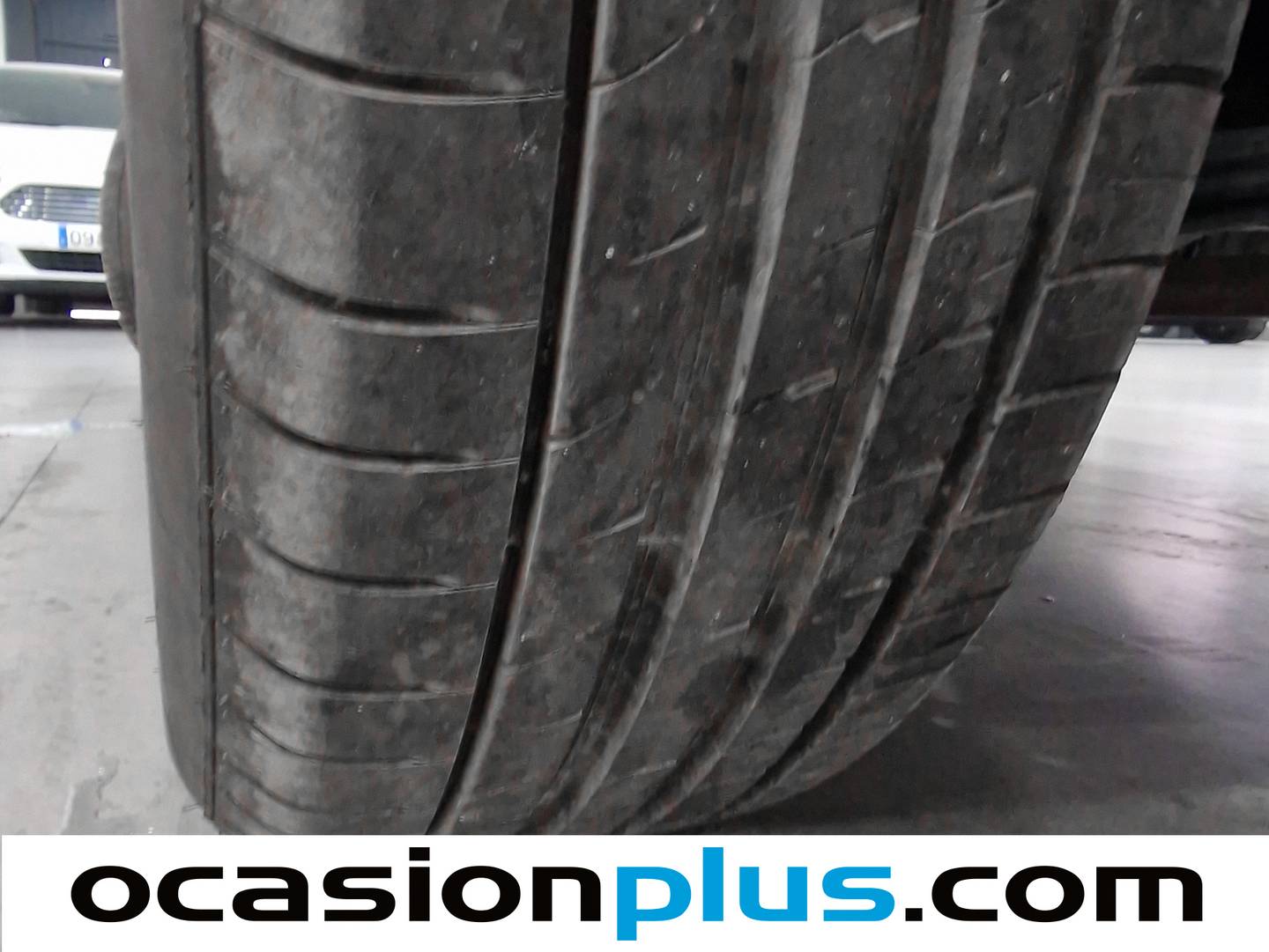 Foto Jeep Compass Jeep Compass 1.3 Gse Night Eagle FWD MT (130 CV)