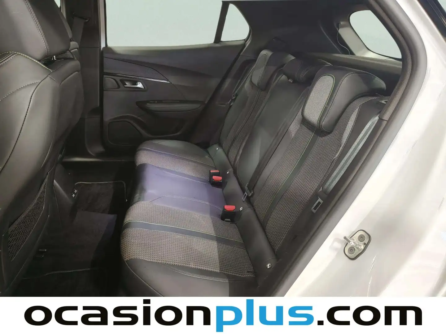 Foto Peugeot 2008 Peugeot 2008 BlueHDi 130 S&S GT EAT8  (130 CV)