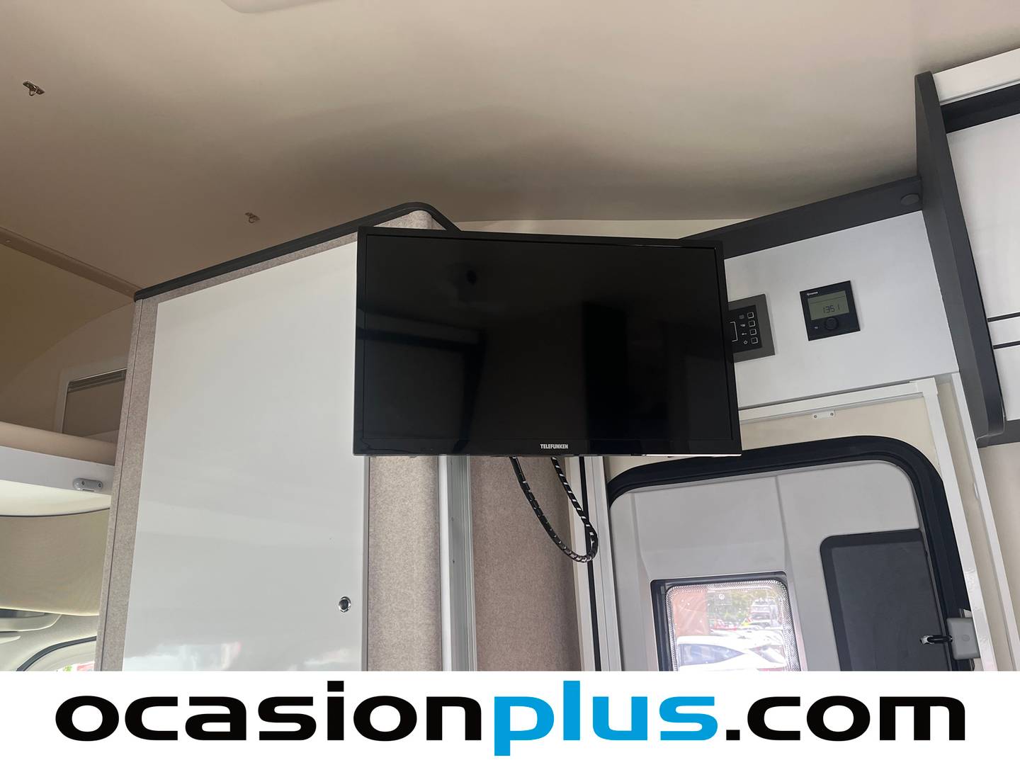 Foto McLouis Glamys McLouis Glamys 320 (165 CV)