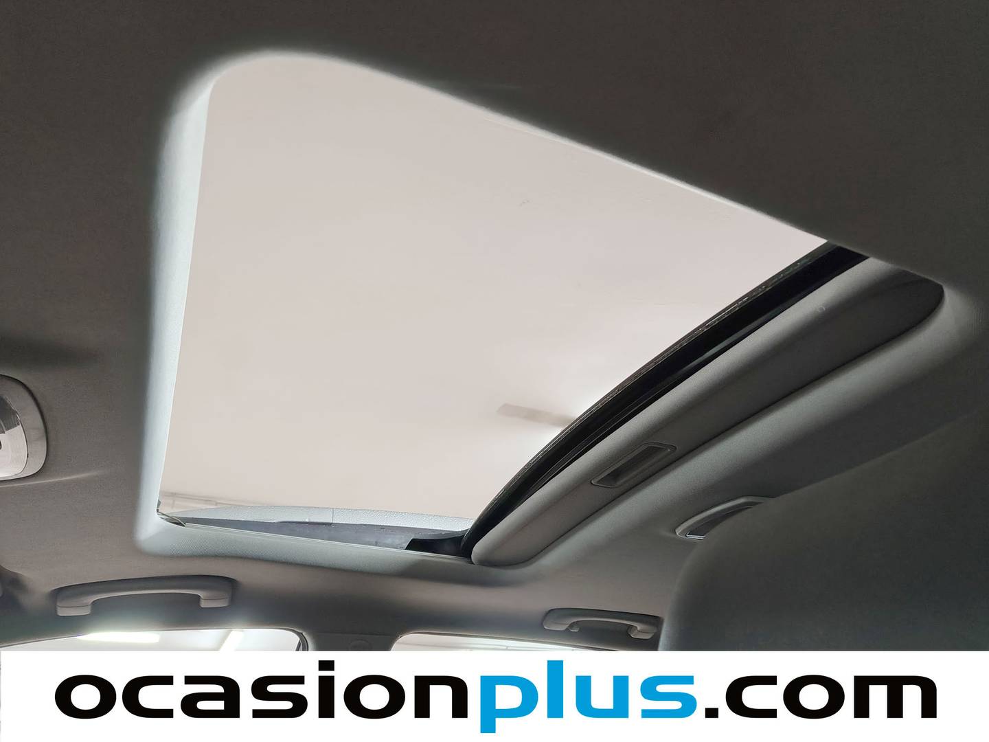 Foto SsangYong Korando Ssangyong Korando D22T Limited 4x4 Auto (178 CV)