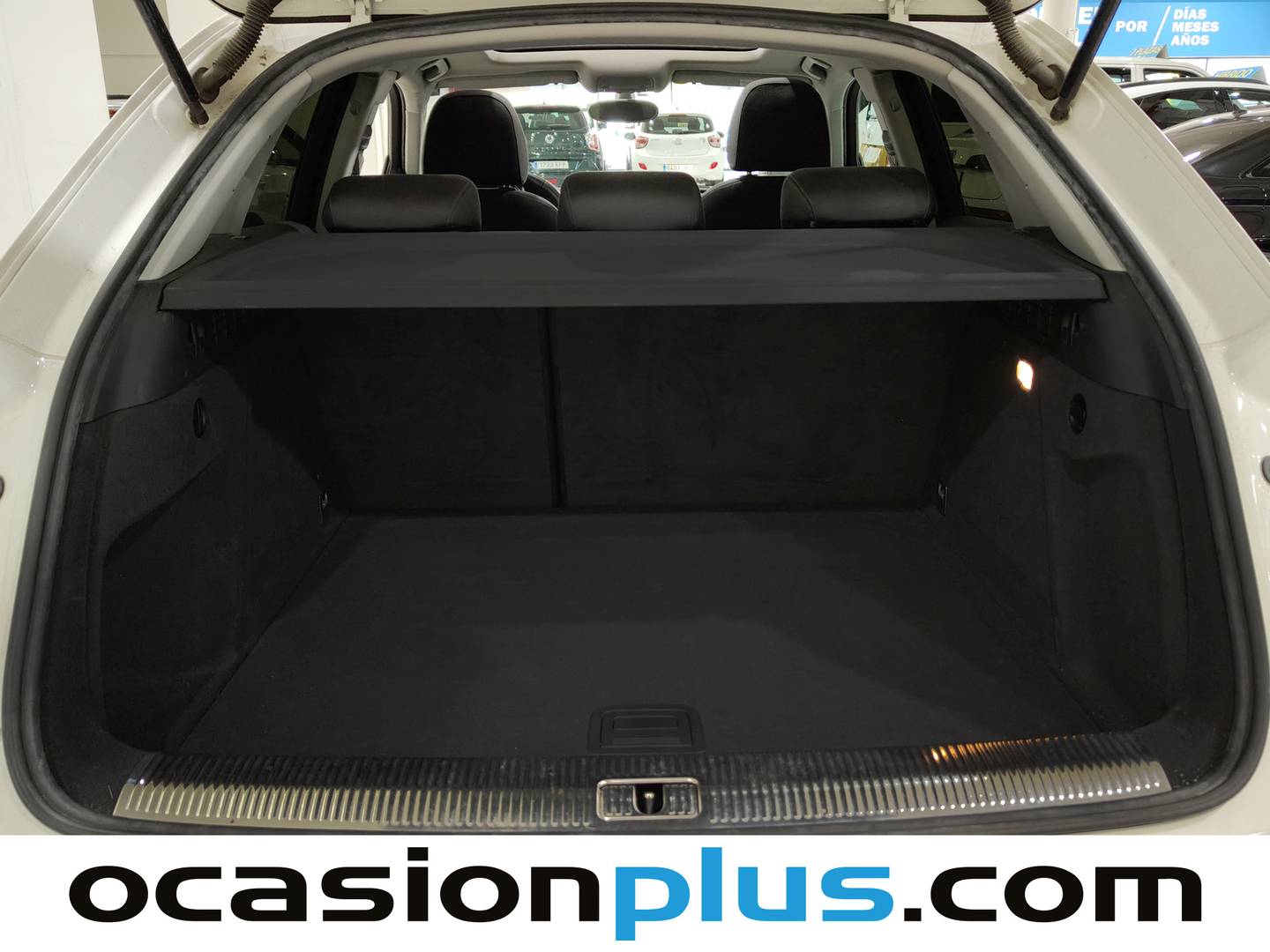 Fotos maletero Audi Q3 Audi Q3 Ambiente 2.0 TDI quattro  (177 CV) S tronic
