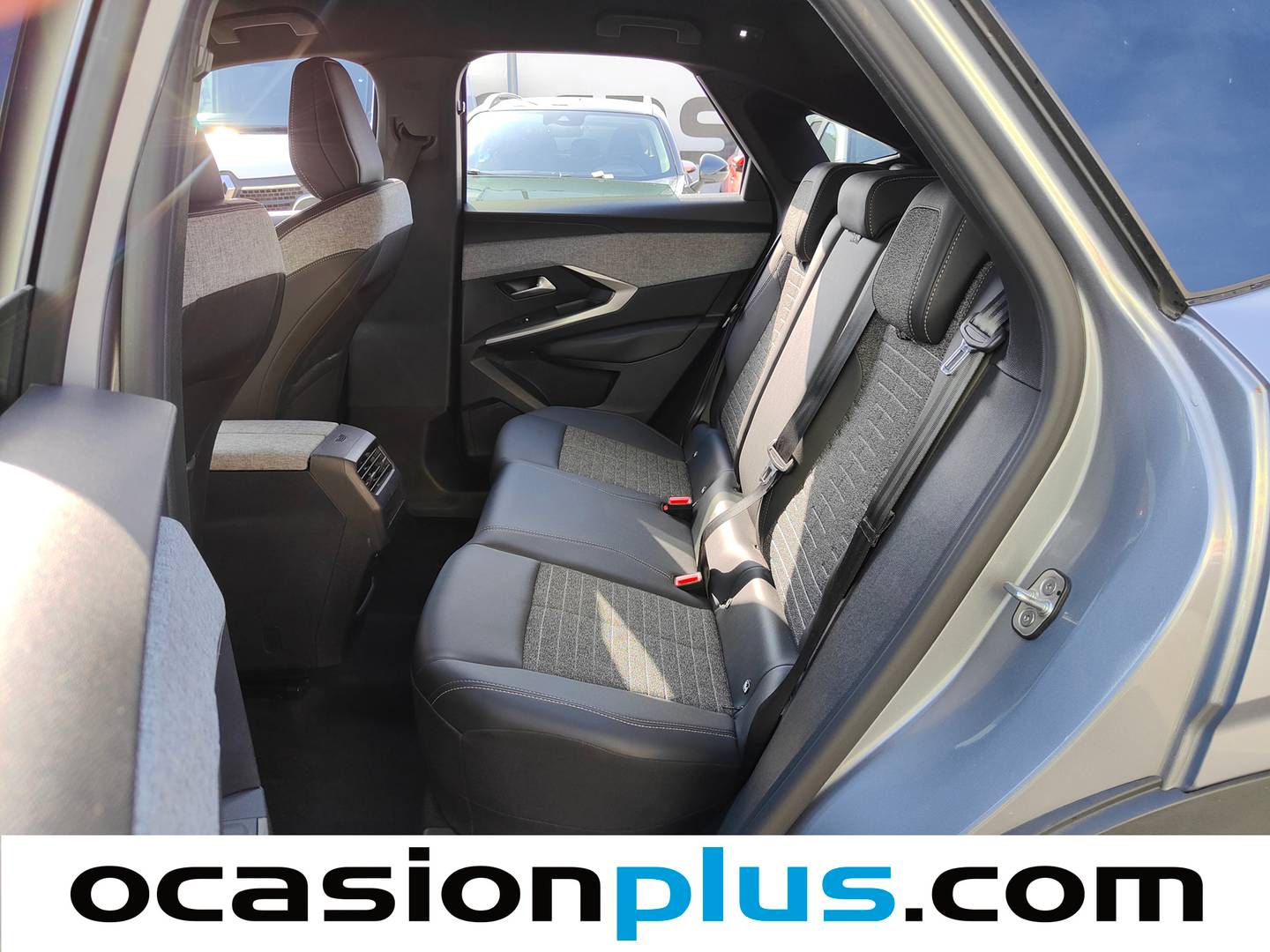Foto asientos traseros Peugeot 3008 Hybrid Peugeot 3008 Hybrid 145 Allure eDCS6 (145 CV)