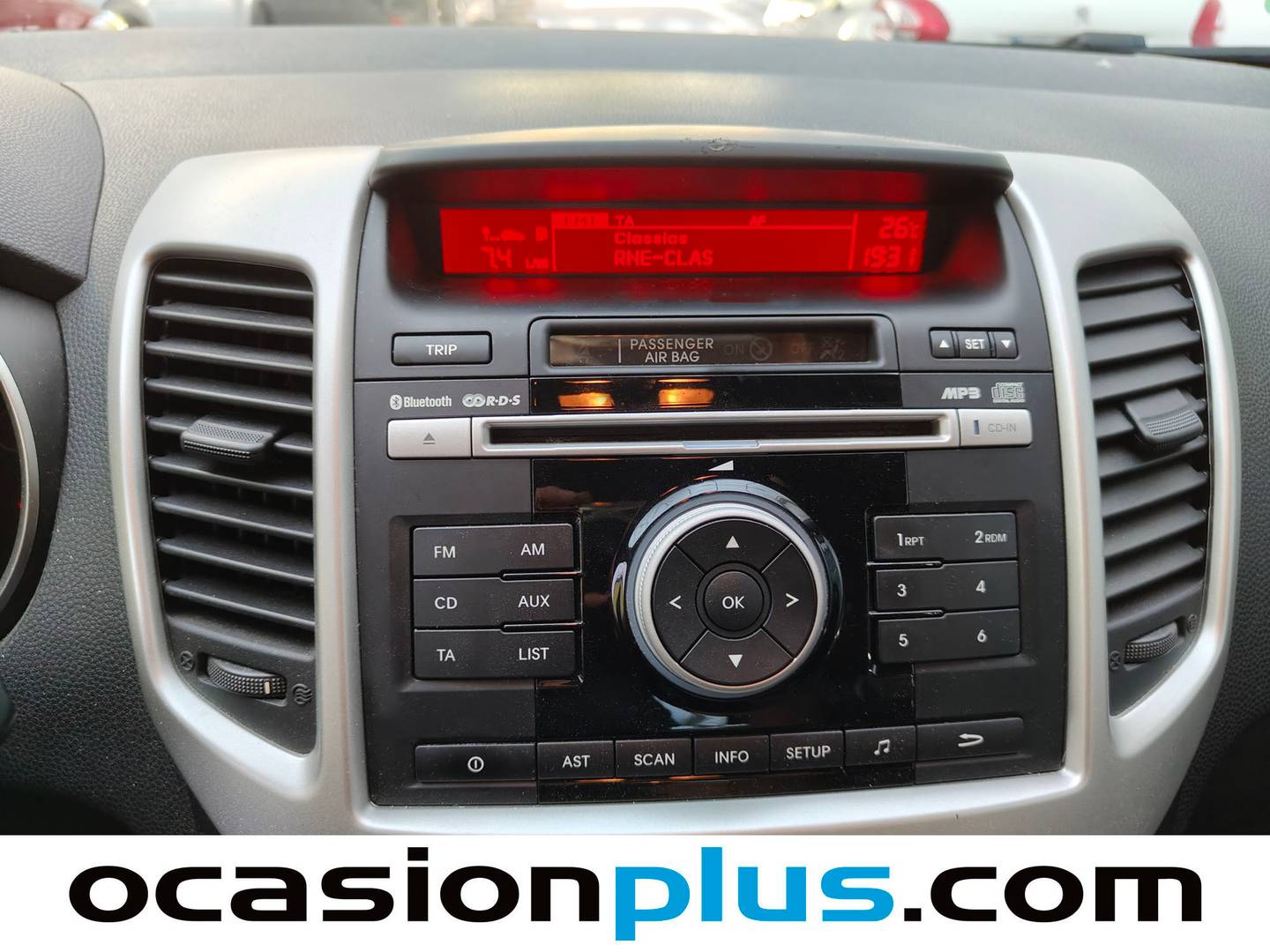 Equipamiento del KIA Venga KIA Venga 1.4 CVVT Concept (90 CV)
