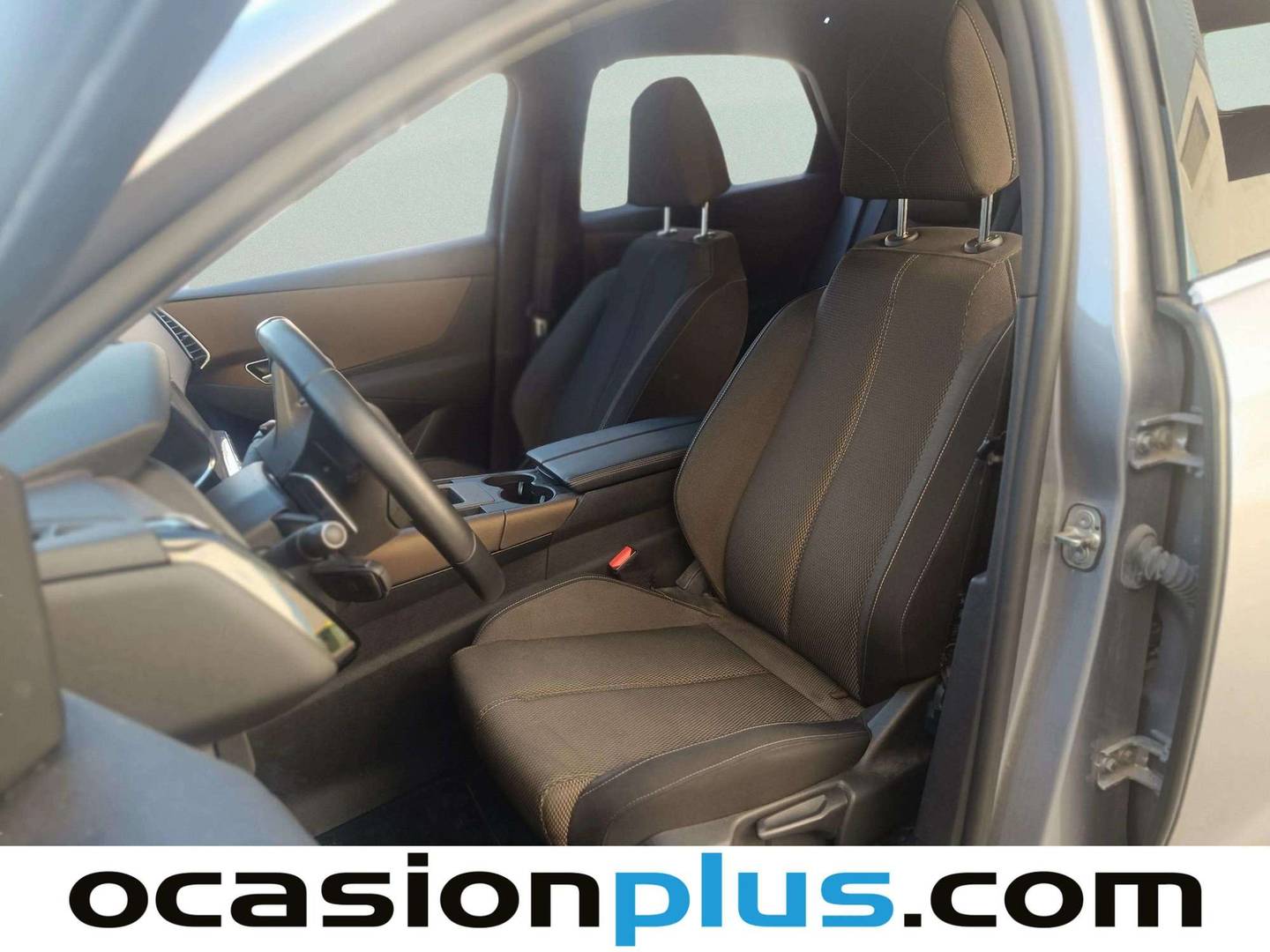 Foto DS DS 7 Crossback DS DS7 Crossback PureTech 130 Bastille+ AT (131 CV)