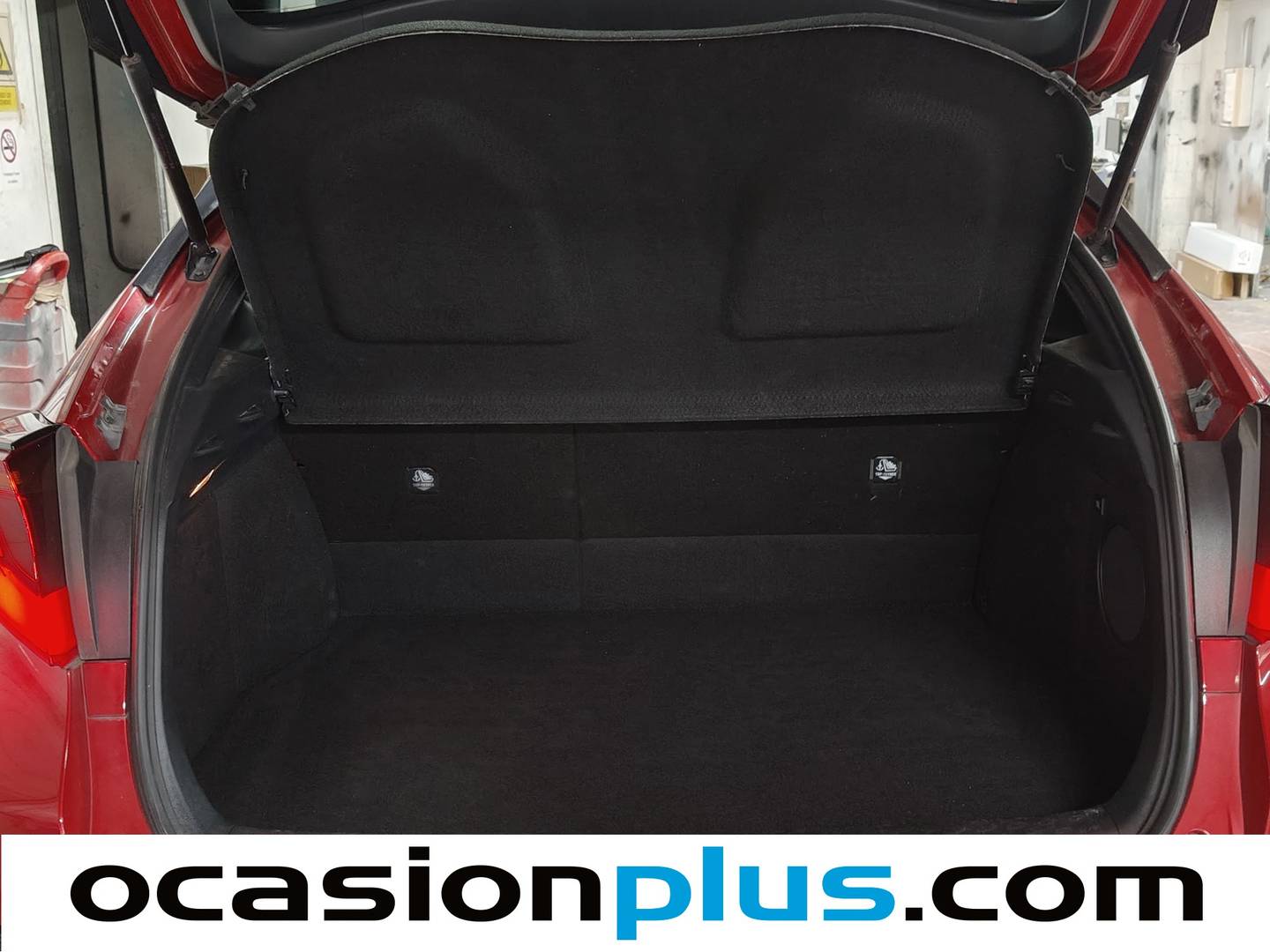 Fotos maletero Toyota C-HR Toyota C-HR 180H GR Sport (184 CV)