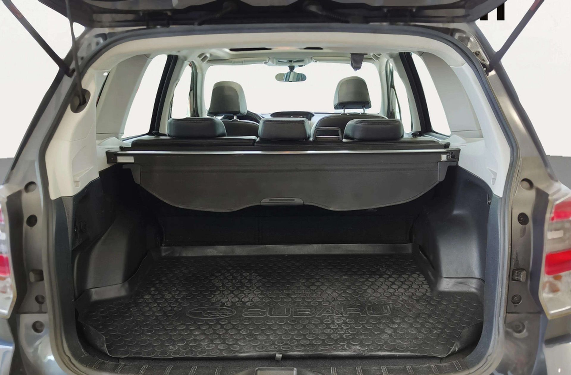 Subaru Forester 2.0 TD Executive Plus Lineartronic - foto 18