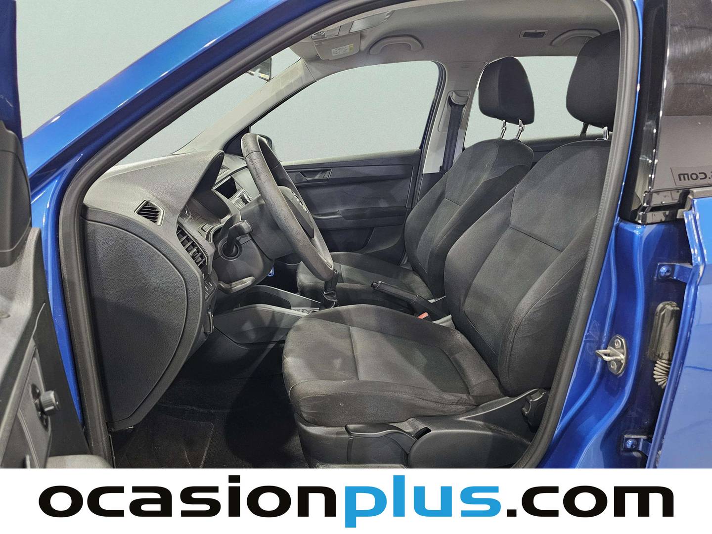Foto asientos delanteros Skoda Fabia Skoda Fabia 1.0 MPI Active (60 CV)