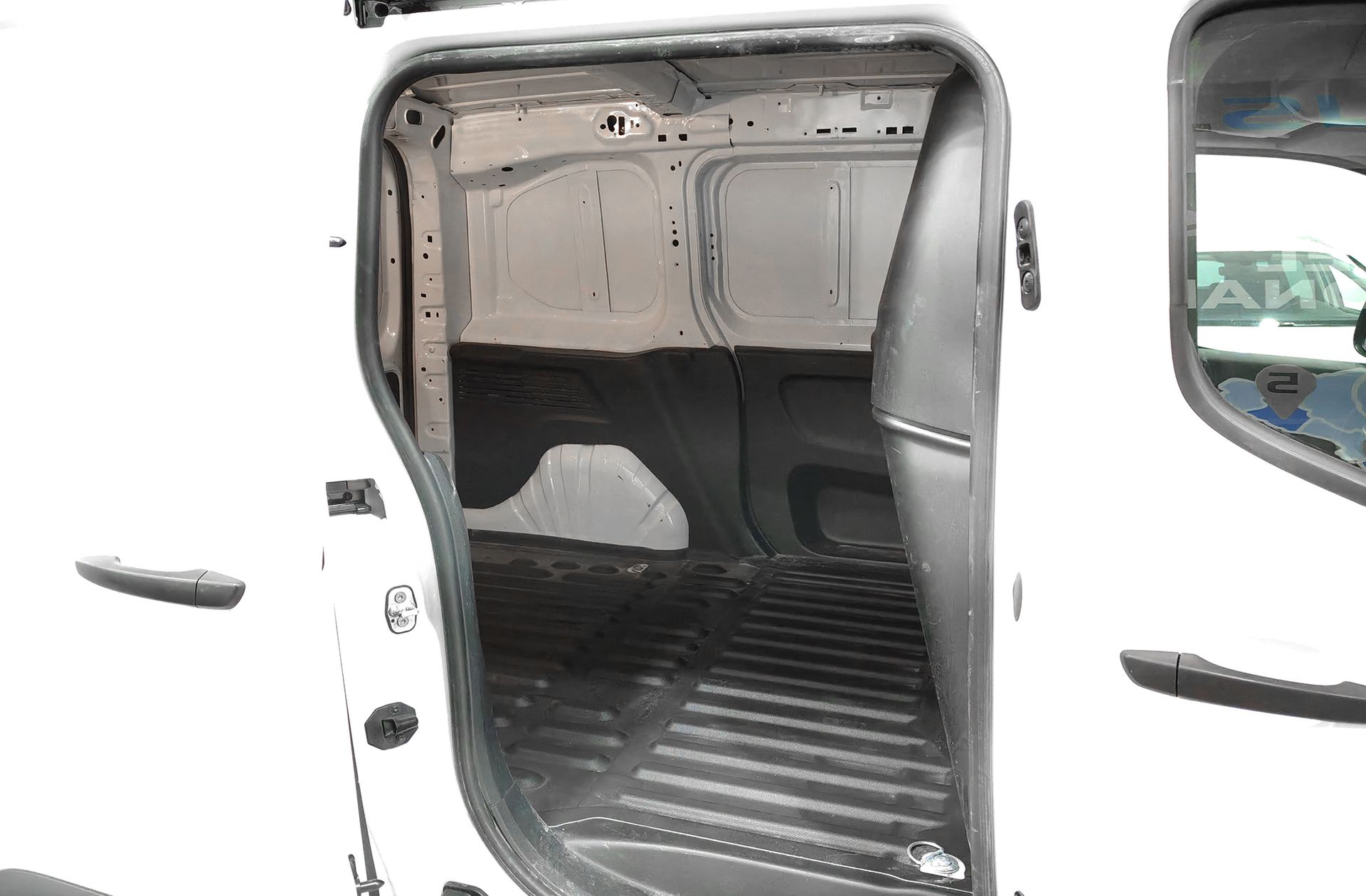 Peugeot Partner Furgon BlueHDi 100 Pro Standard 600kg - foto 7