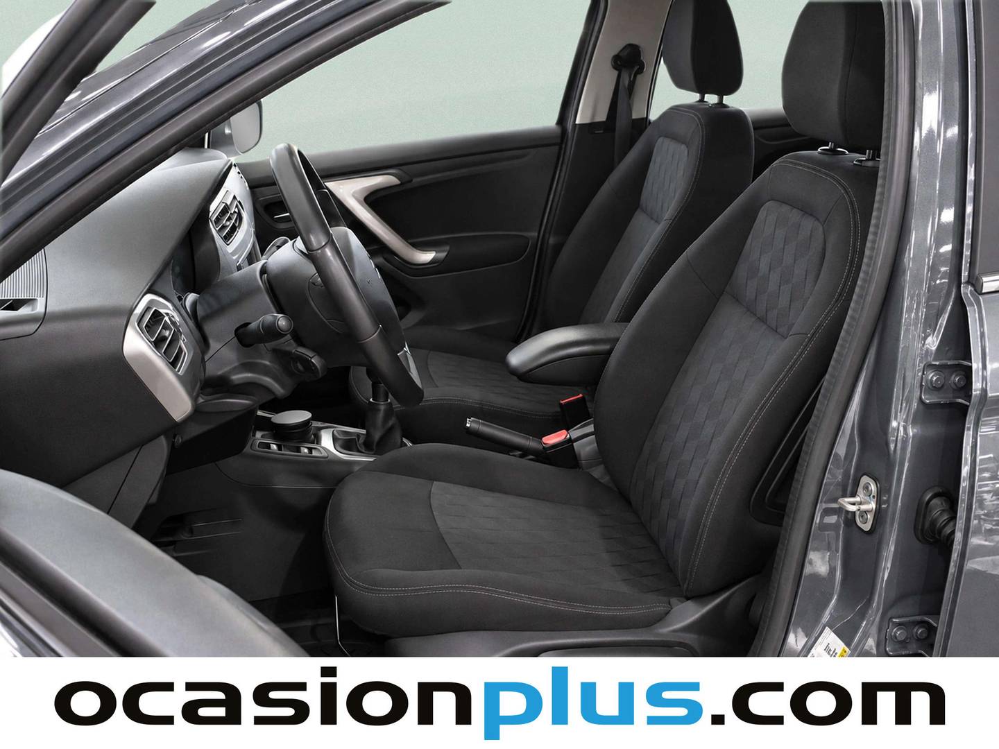 Foto asientos delanteros Citroën C-Elysée Citroën C-Elysee BlueHDi 100 Shine (102 CV)