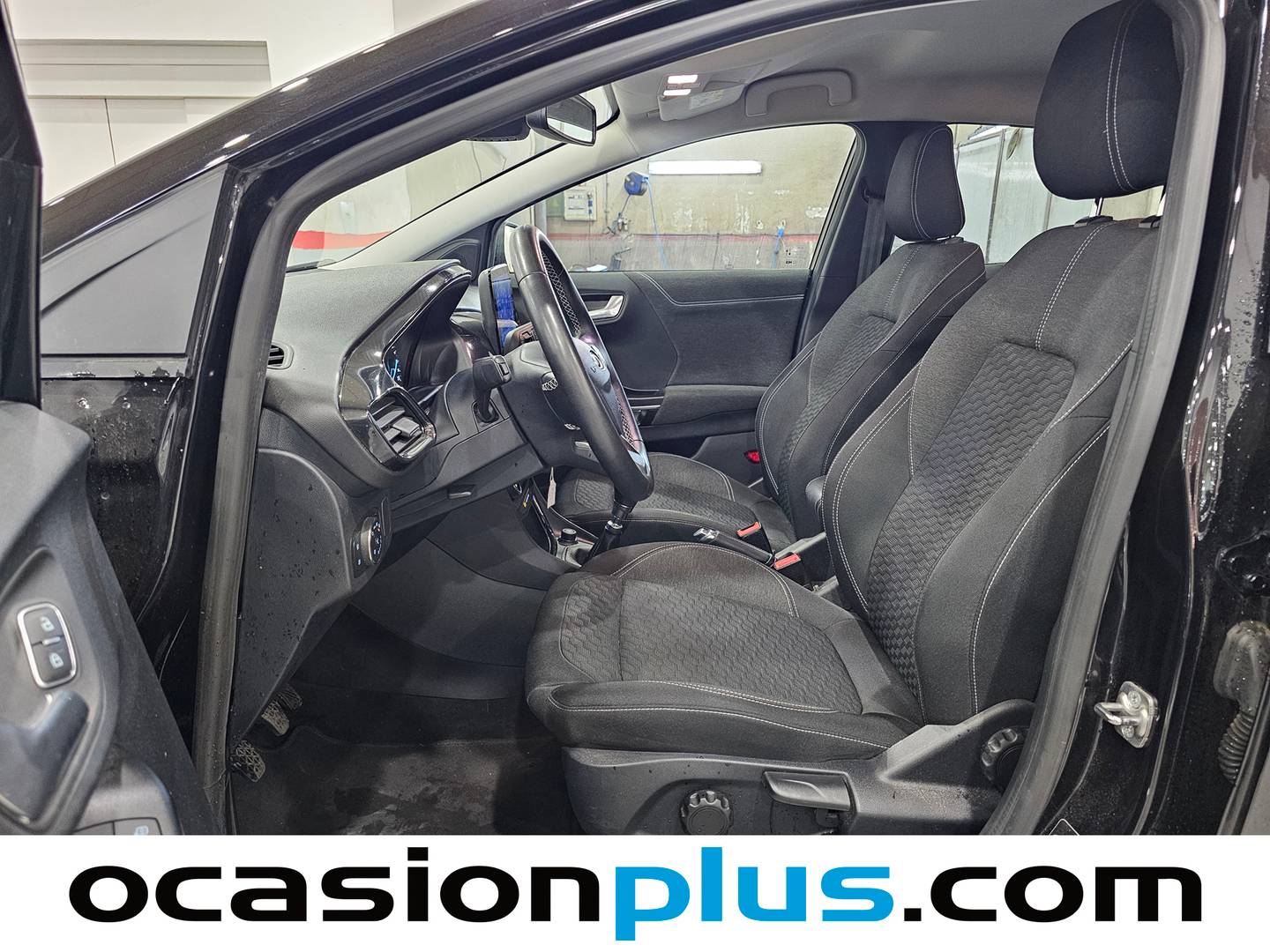 Foto Ford Puma Ford Puma 1.5 Ecoblue Titanium (120 CV)