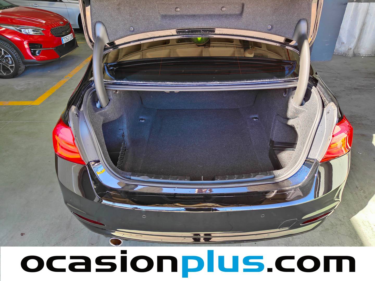 Fotos maletero BMW Serie 3 BMW Serie 3 318d Business (150 CV)