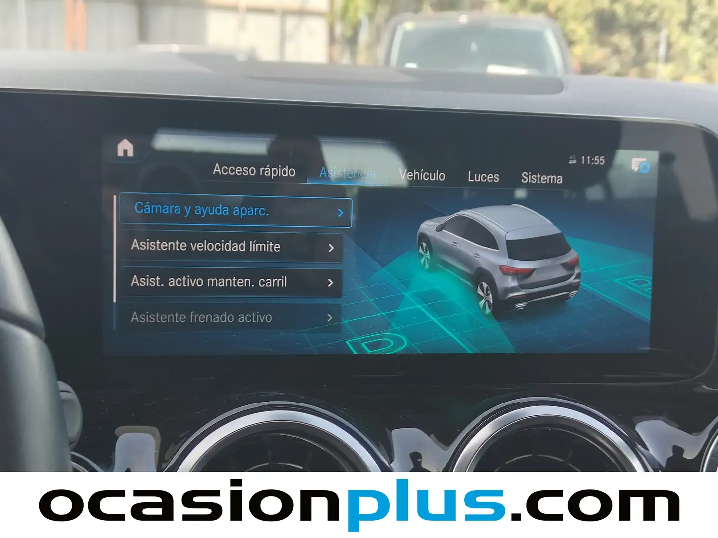 Foto Mercedes GLA Mercedes-Benz GLA 200 D (150 CV)