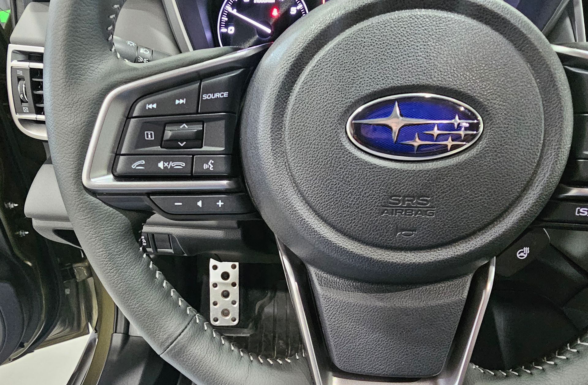 Subaru Outback 2.5 Field AWD CVT Lineartronic - foto 28
