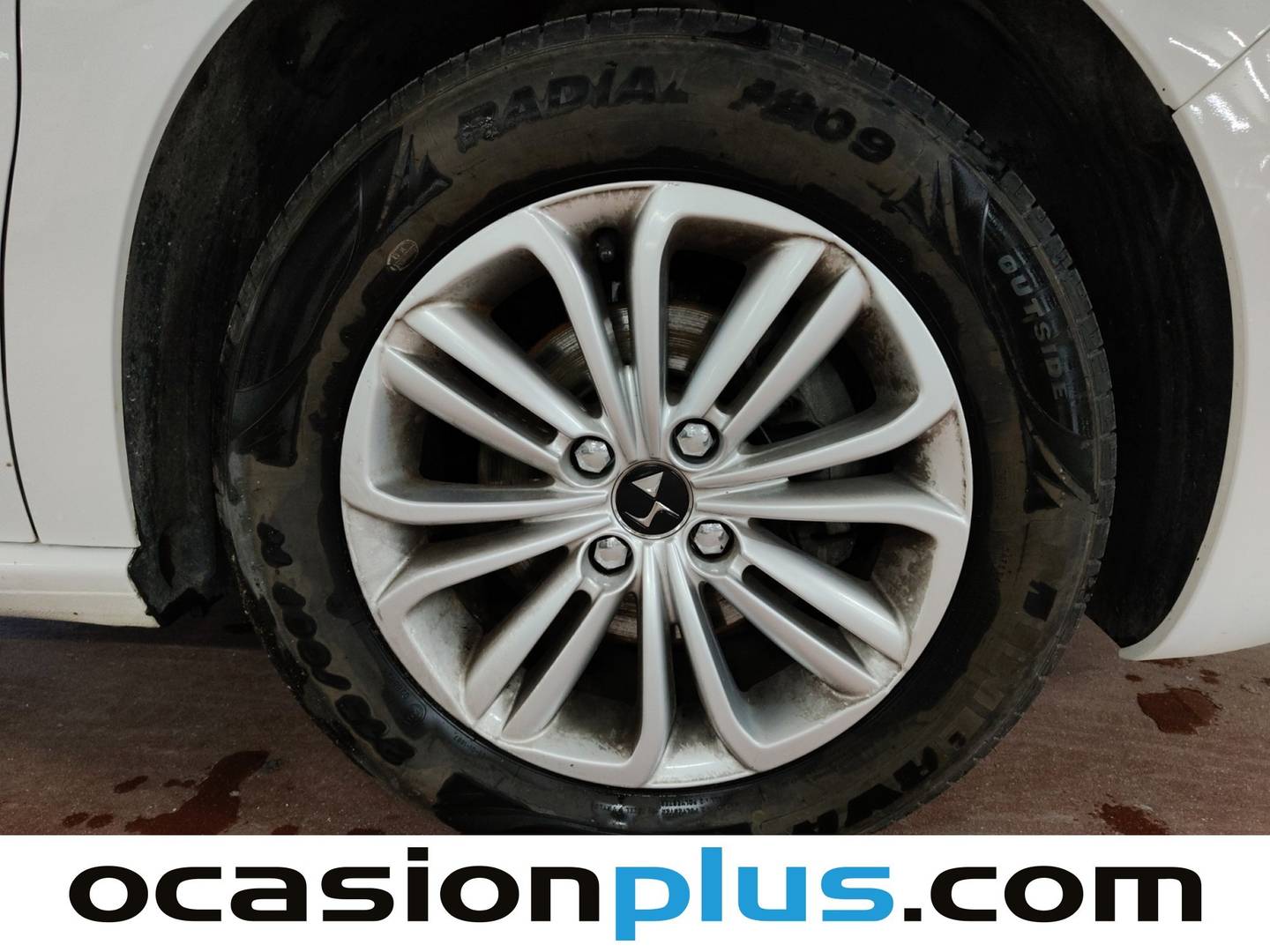 Foto DS DS 4 DS DS4 PureTech 130 S&S Desire (131 CV)