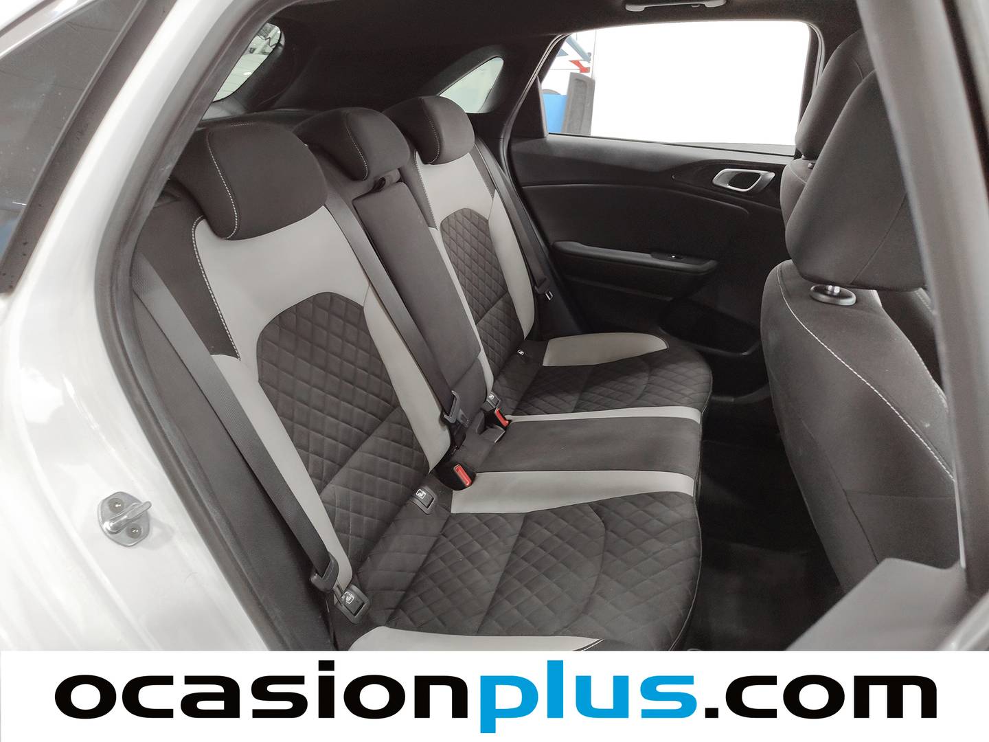 Foto KIA Ceed Kia Ceed 1.4 T-GDi GT Line (140 CV)