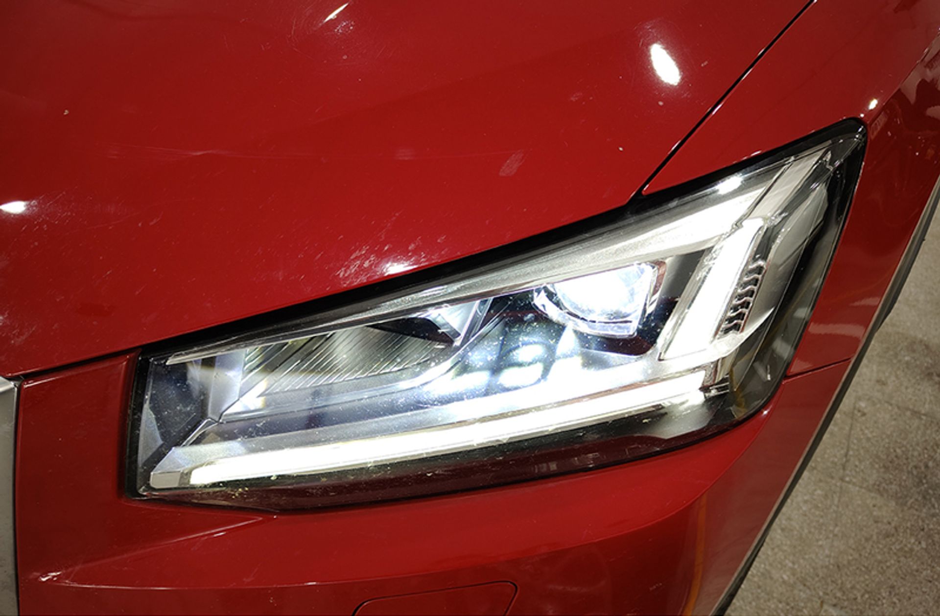 Audi Q2 design edition 1.6 TDI - foto 14