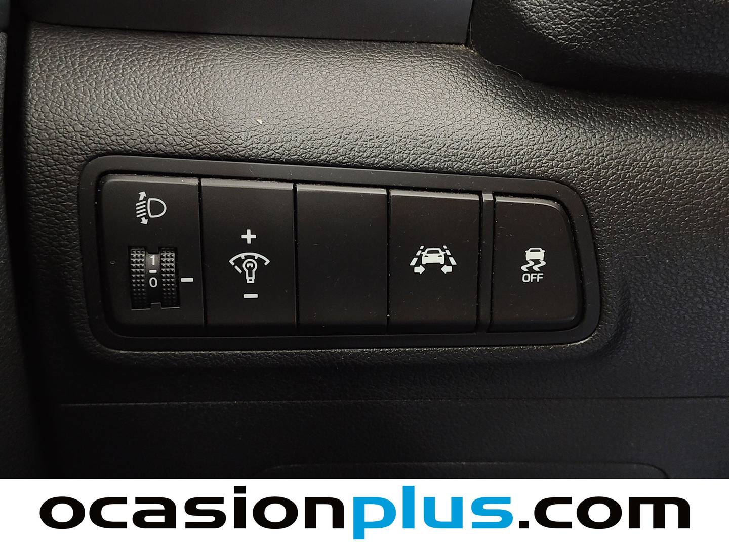 Paquetes del Hyundai Tucson Hyundai Tucson 1.7 CRDI BlueDrive Tecno Sky 4x2 (115 CV)